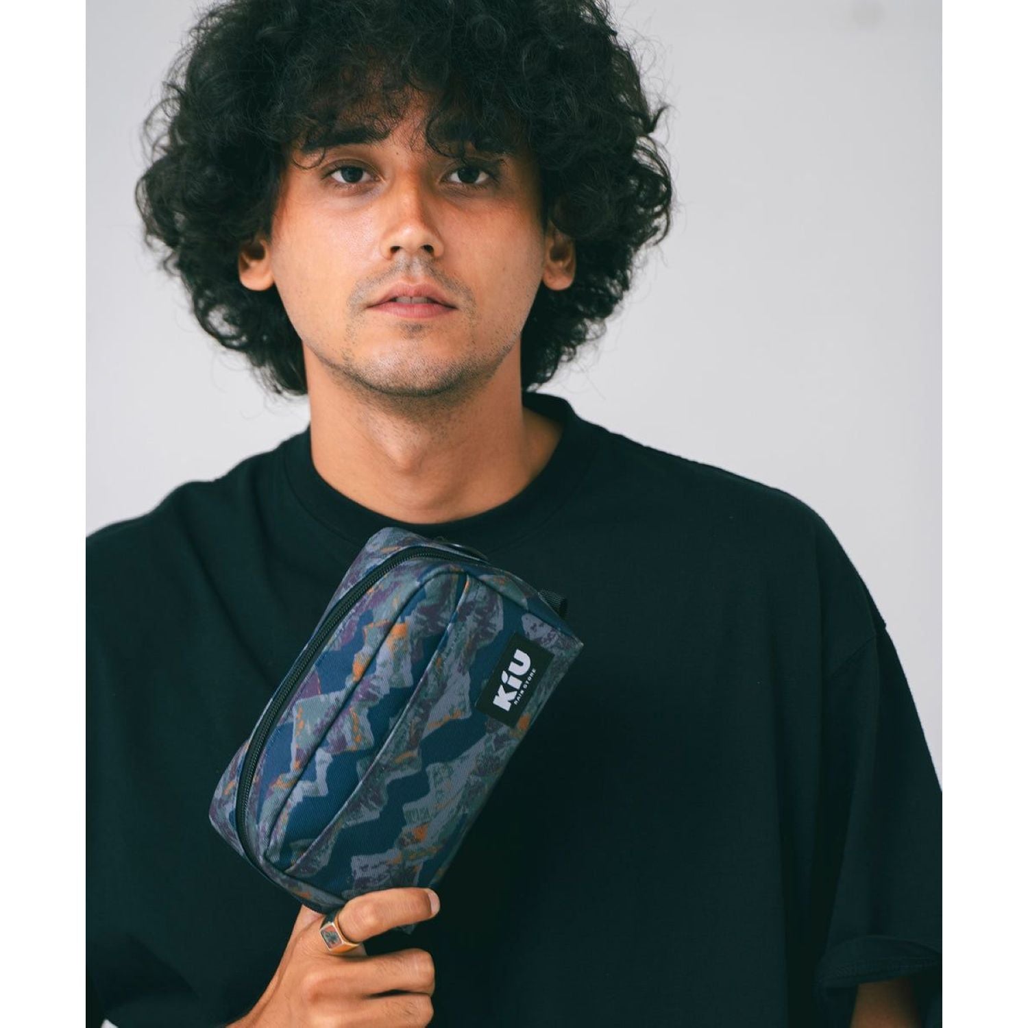 KiU Water Repellent Pouch Large (Sierra)