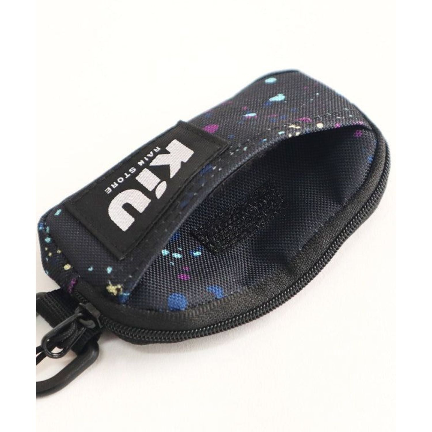 KiU Water Repellent Pouch Small (80S Geometry)