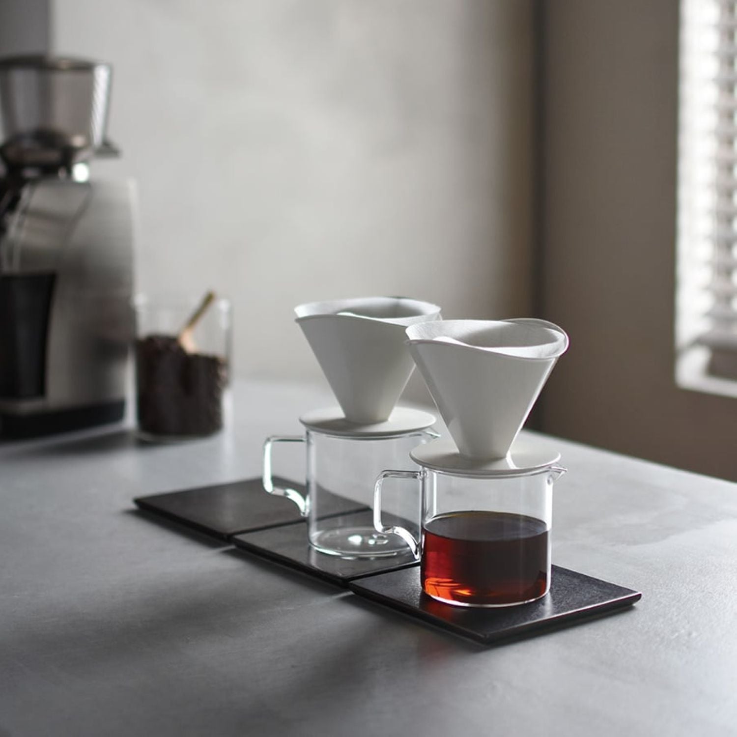 Kinto Oct Brewer 4Cups - White