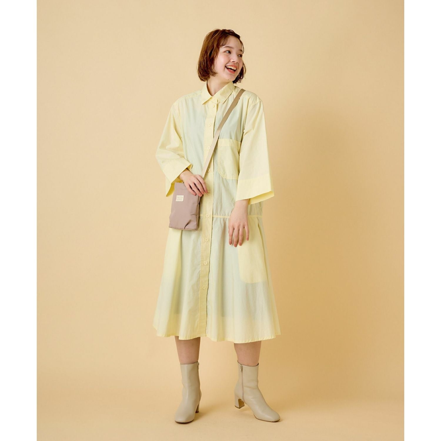 Legato Largo Fuwari Smart Phone Shoulder Bag (Black)