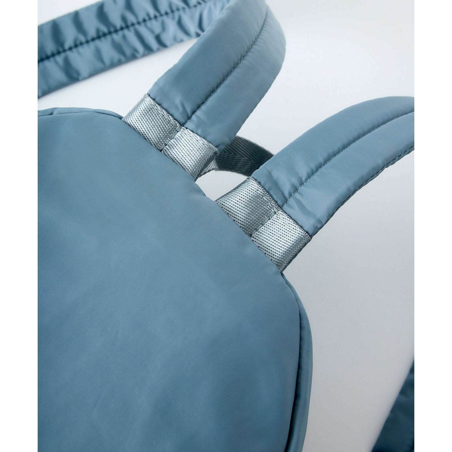 Legato Largo Silky A4 Backpack (Ivory)