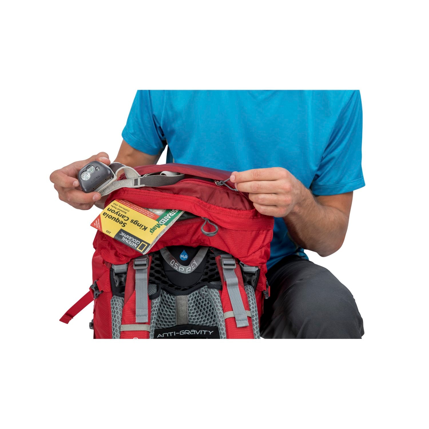 Osprey Atmos AG 65 Backpack - Small - Men's Backpacking (Abyss Grey)
