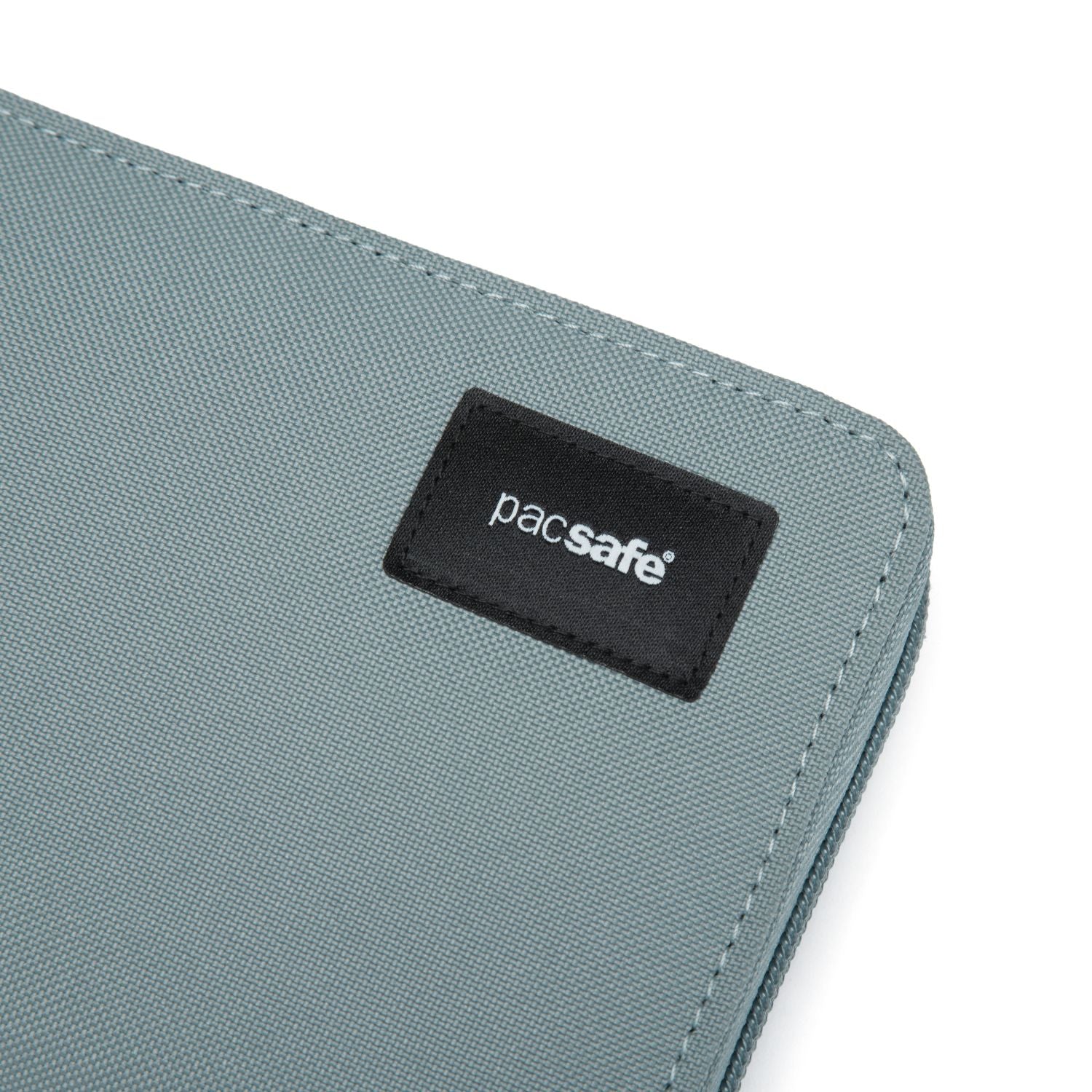 Pacsafe RFIDsafe Continental Wallet - Fresh Mint