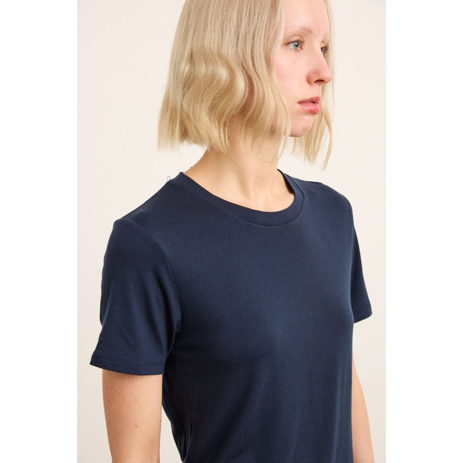 Paire Women's Merino Wool-Blend Crew Neck T-Shirt (Navy) - M