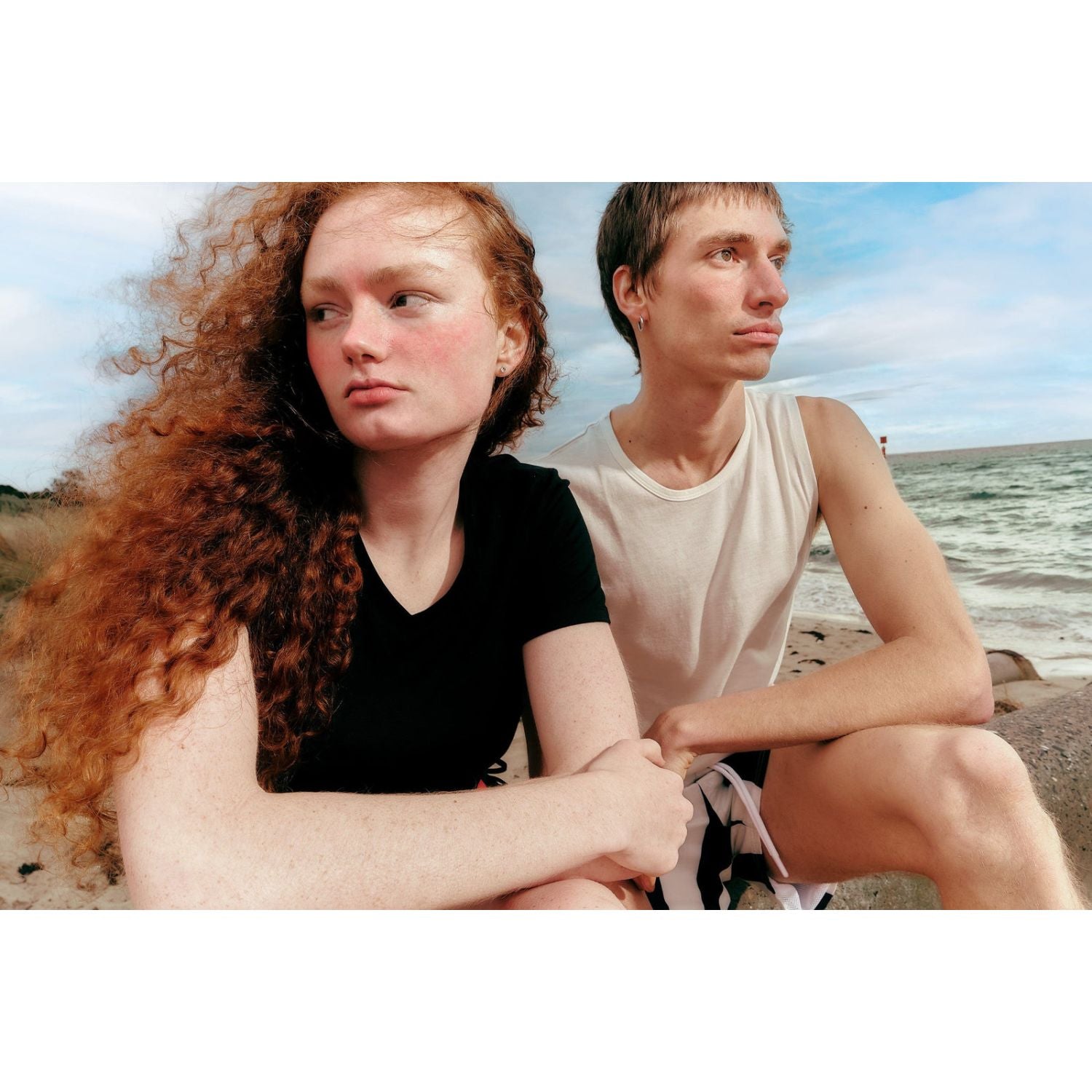 Paire Women's Merino Wool-Blend V-Neck T-Shirt (Black) - M