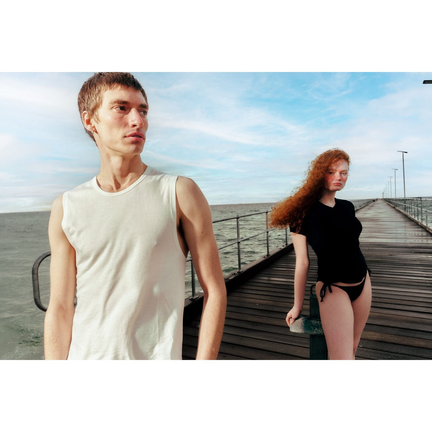 Paire Women's Merino Wool-Blend V-Neck T-Shirt (Black) - M