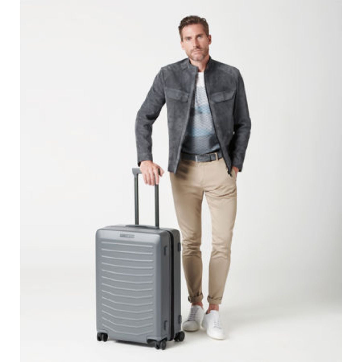 Porsche Design Roadster 27" Expandable Medium Luggage Spinner (Anthracite)