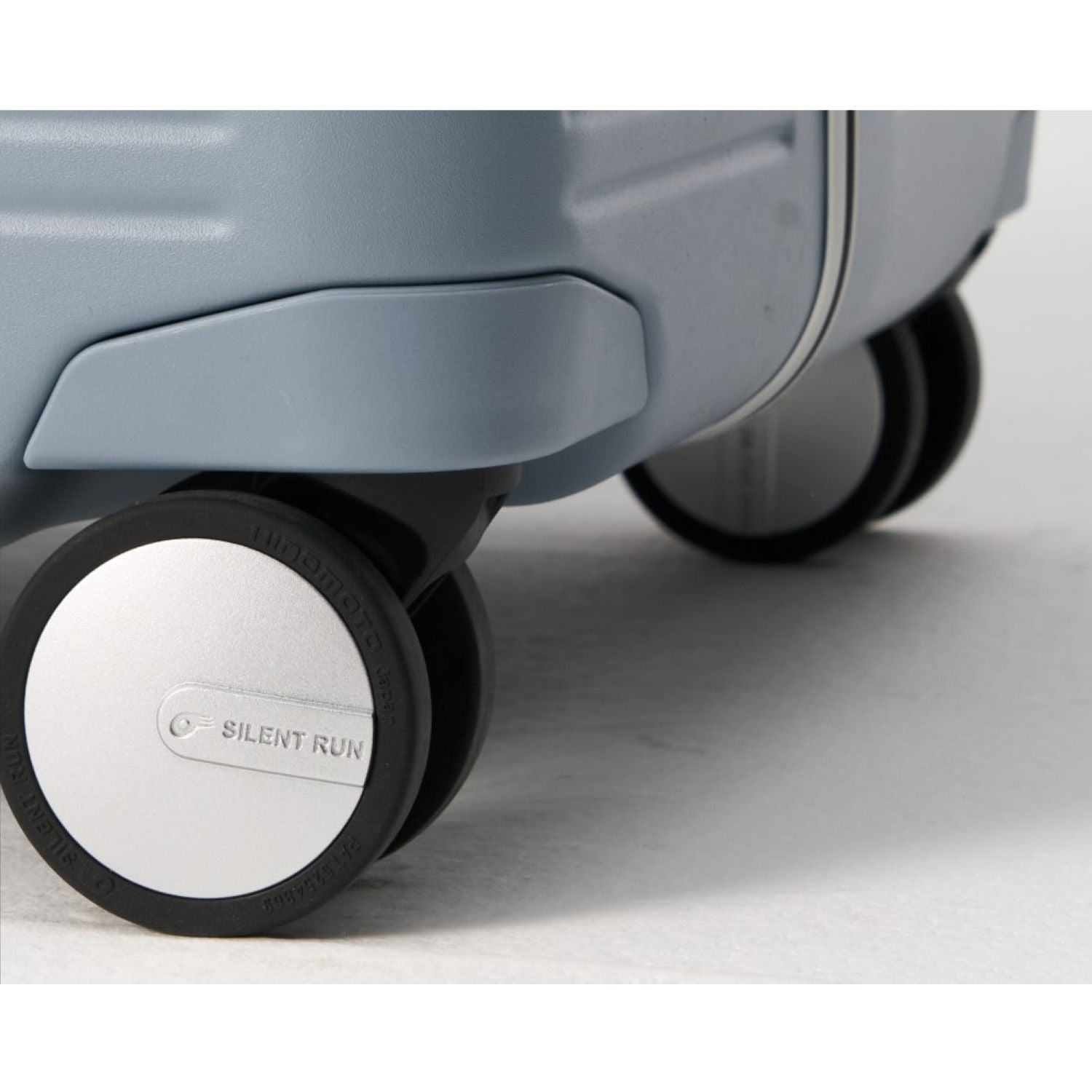 RAWROW R Trunk Frame Ep.2 84L/20'' Carry On Luggage (Smoke Blue)