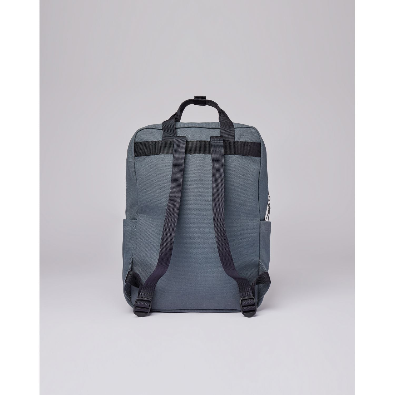 Sandqvist Knut Backpack - Dark Slate W/ Navy Webbing – The Planet