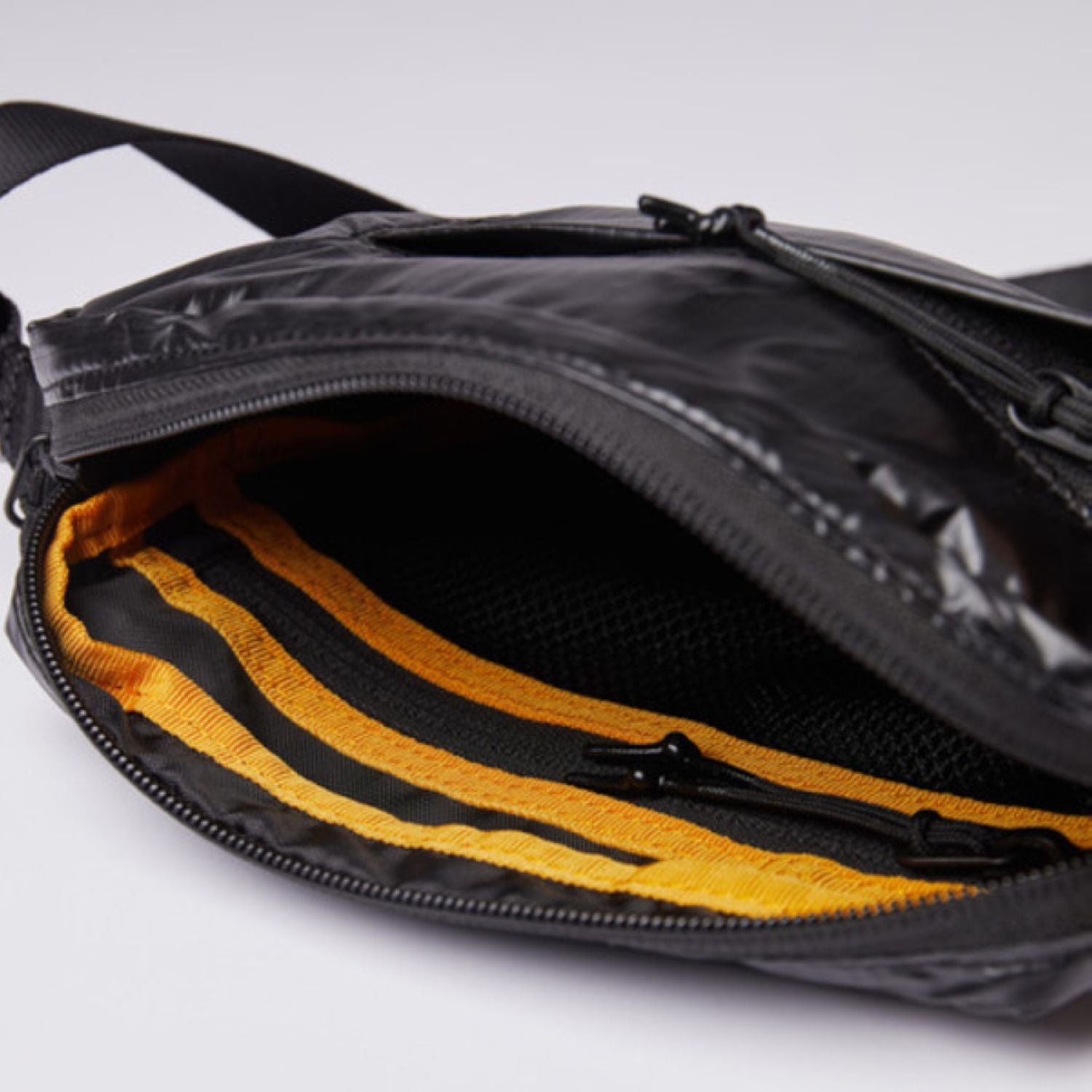 Sandqvist Rune Shoulder Bag - Black