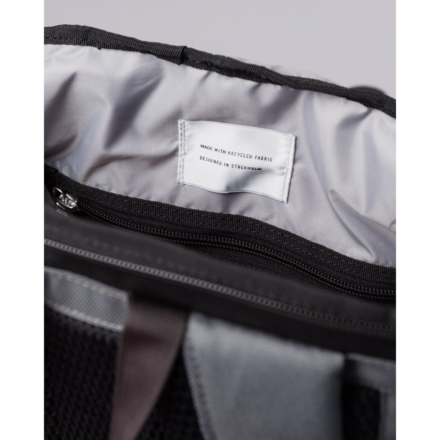 Sandqvist Sune Backpack - Multi Dark