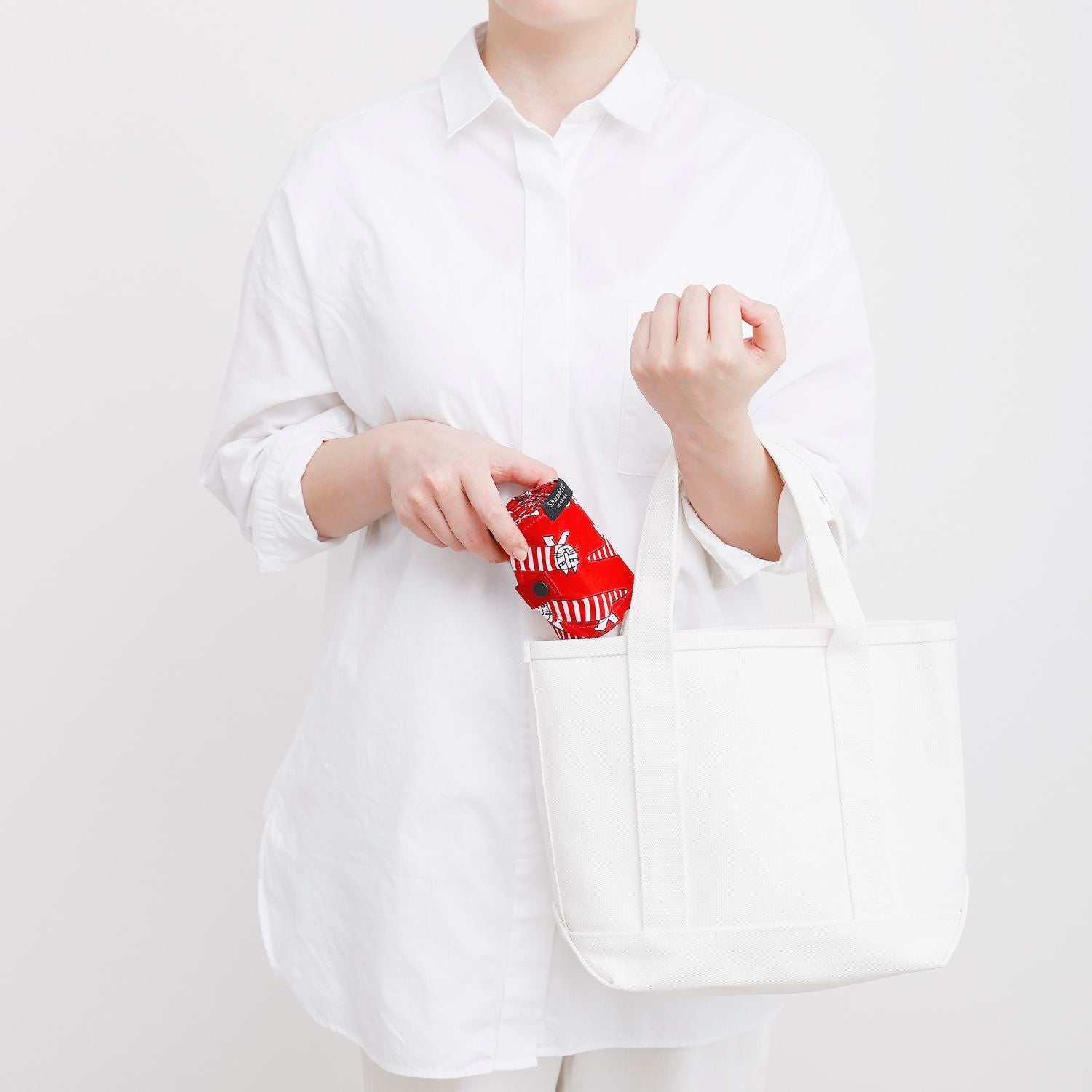 Shupatto X Lisa Larson Foldable Tote (L) - Red