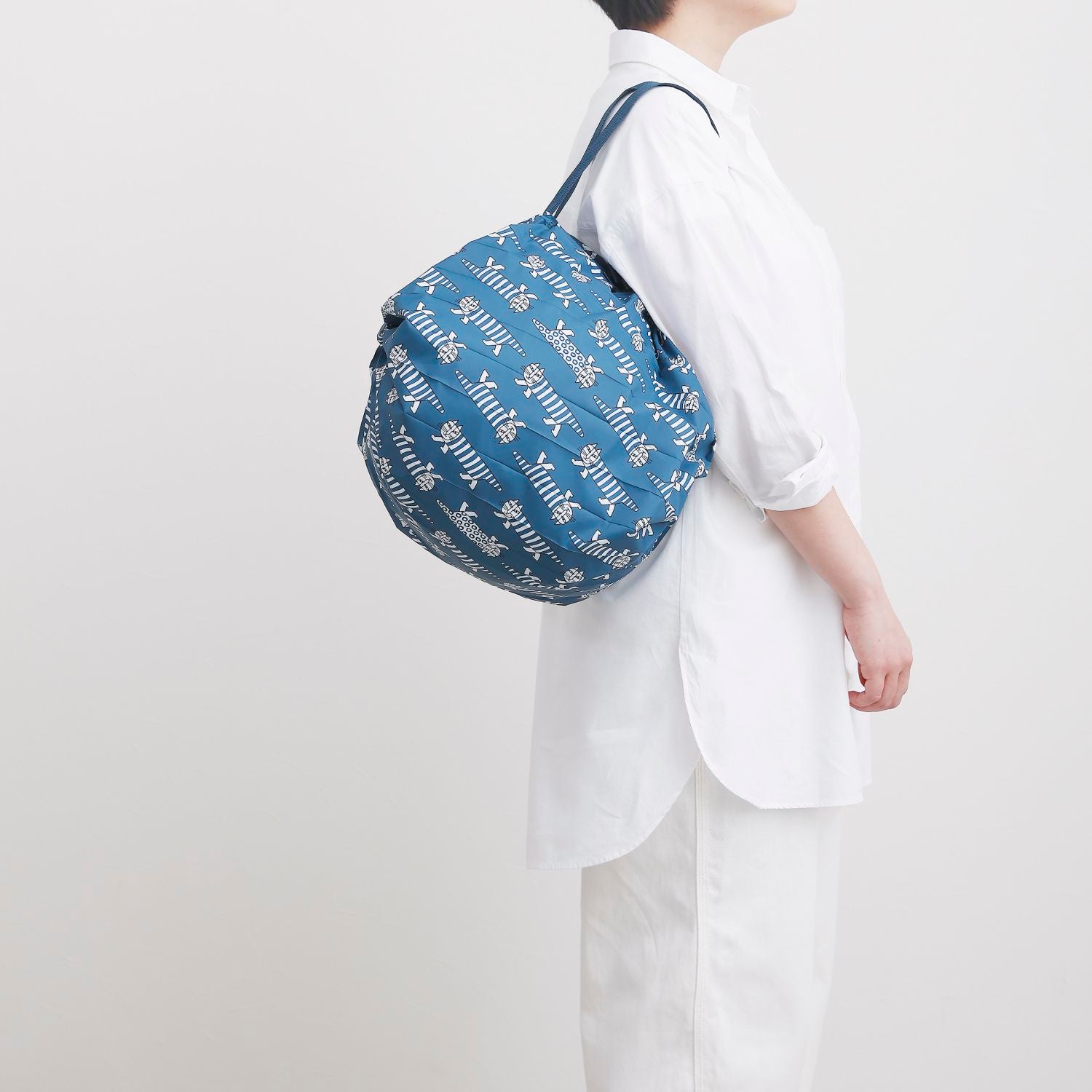 Shupatto X Lisa Larson Foldable Tote (M) - Navy