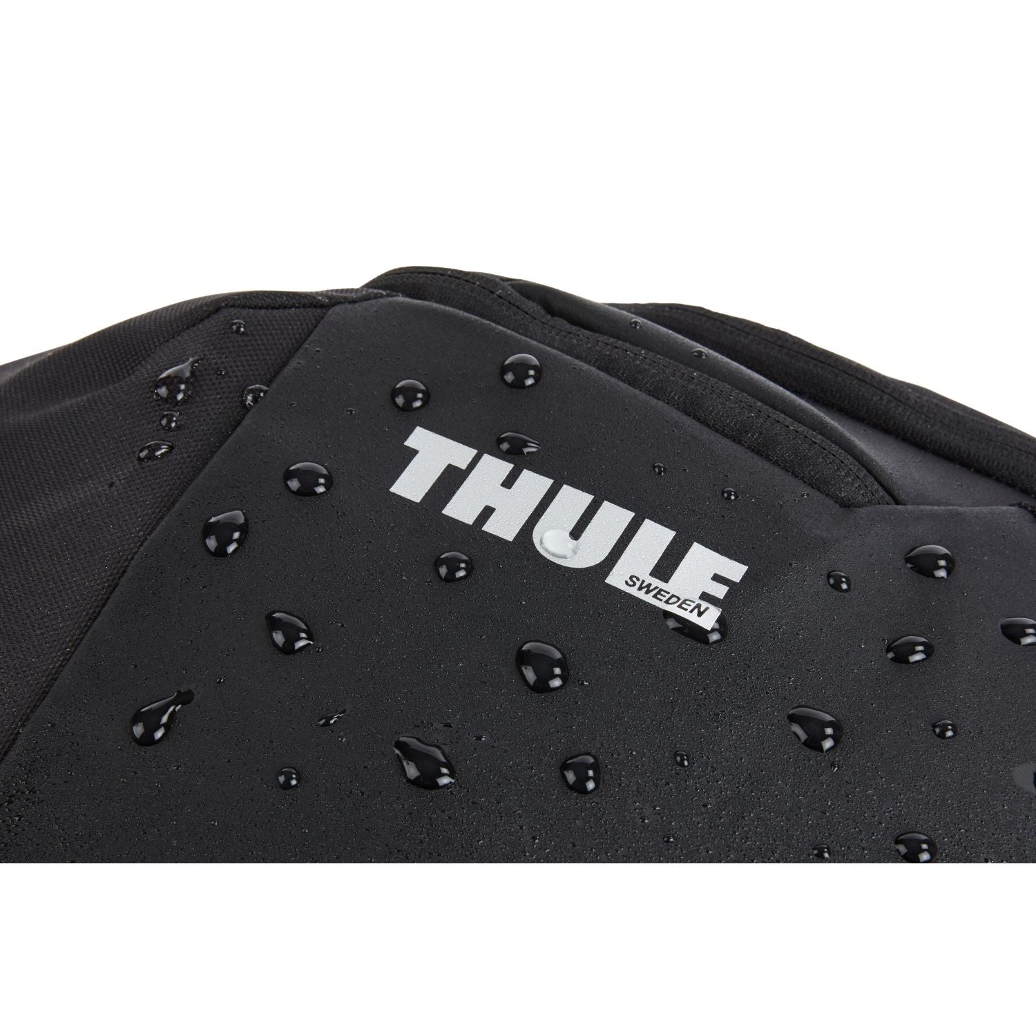 Thule Chasm Laptop Backpack 26L - Black