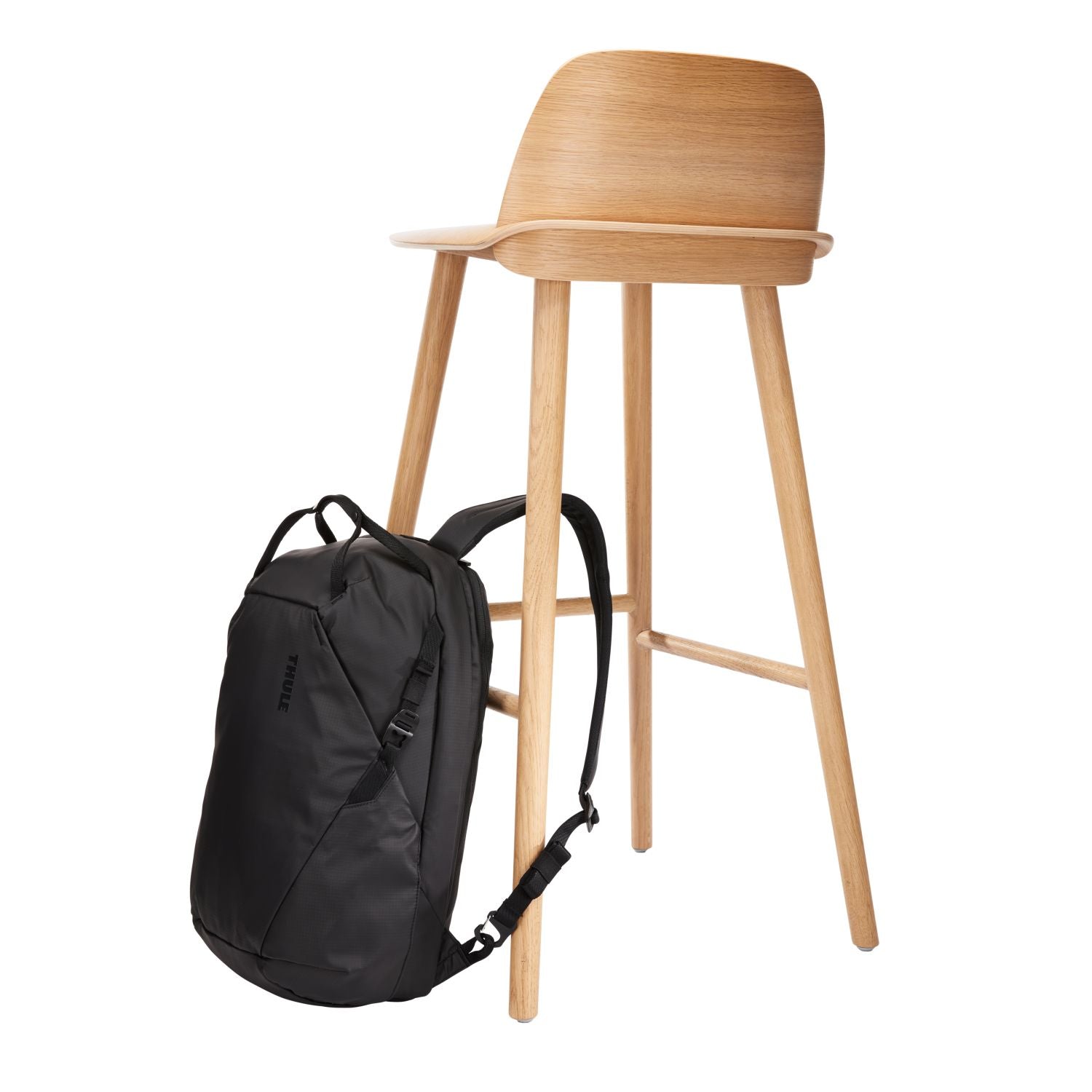 Thule Tact Backpack 16L - Black