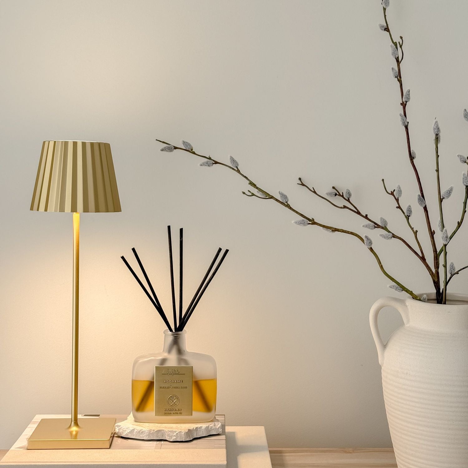 Ubiqua Plisse With 188 Lumens - 2.2W 5V Power (Blue)