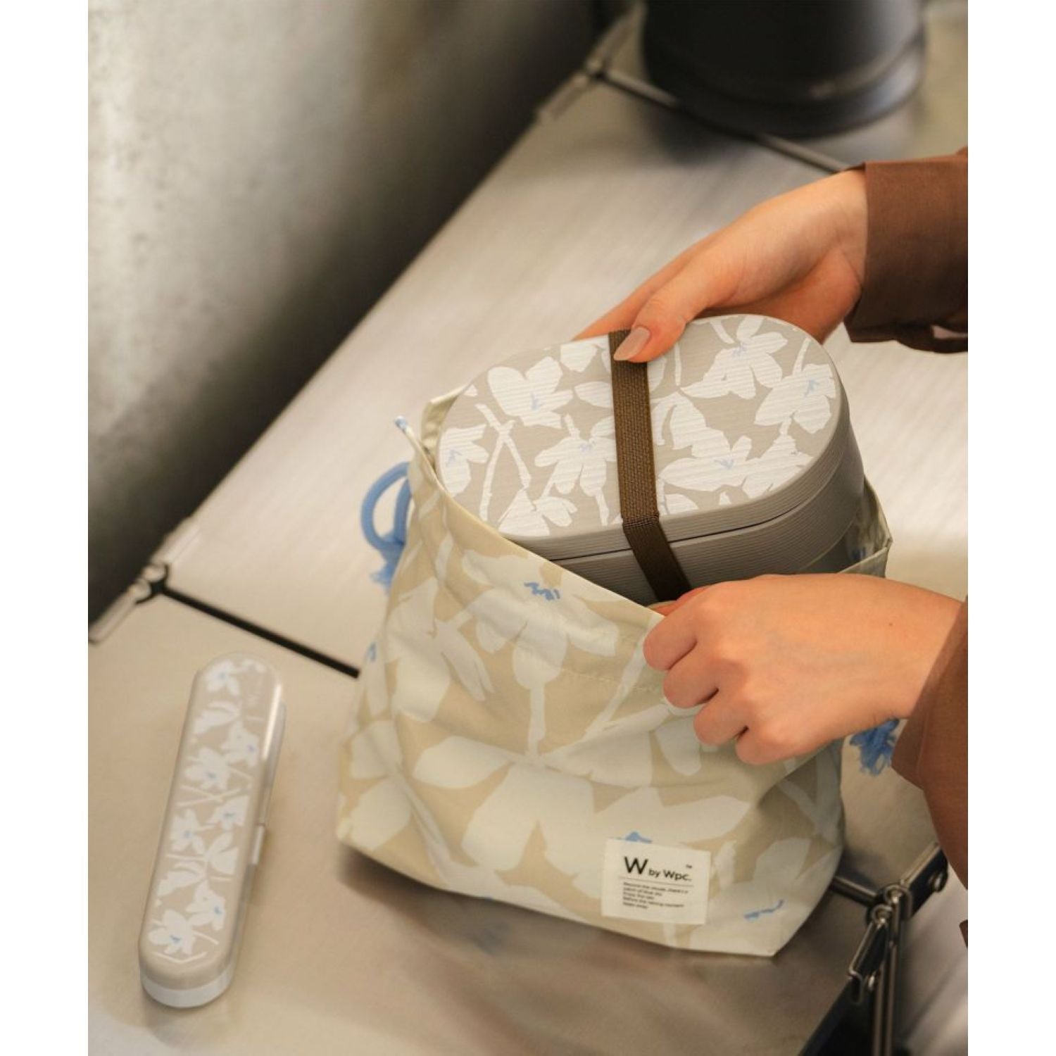 WPC Cutlery Set (Crocus Beige)