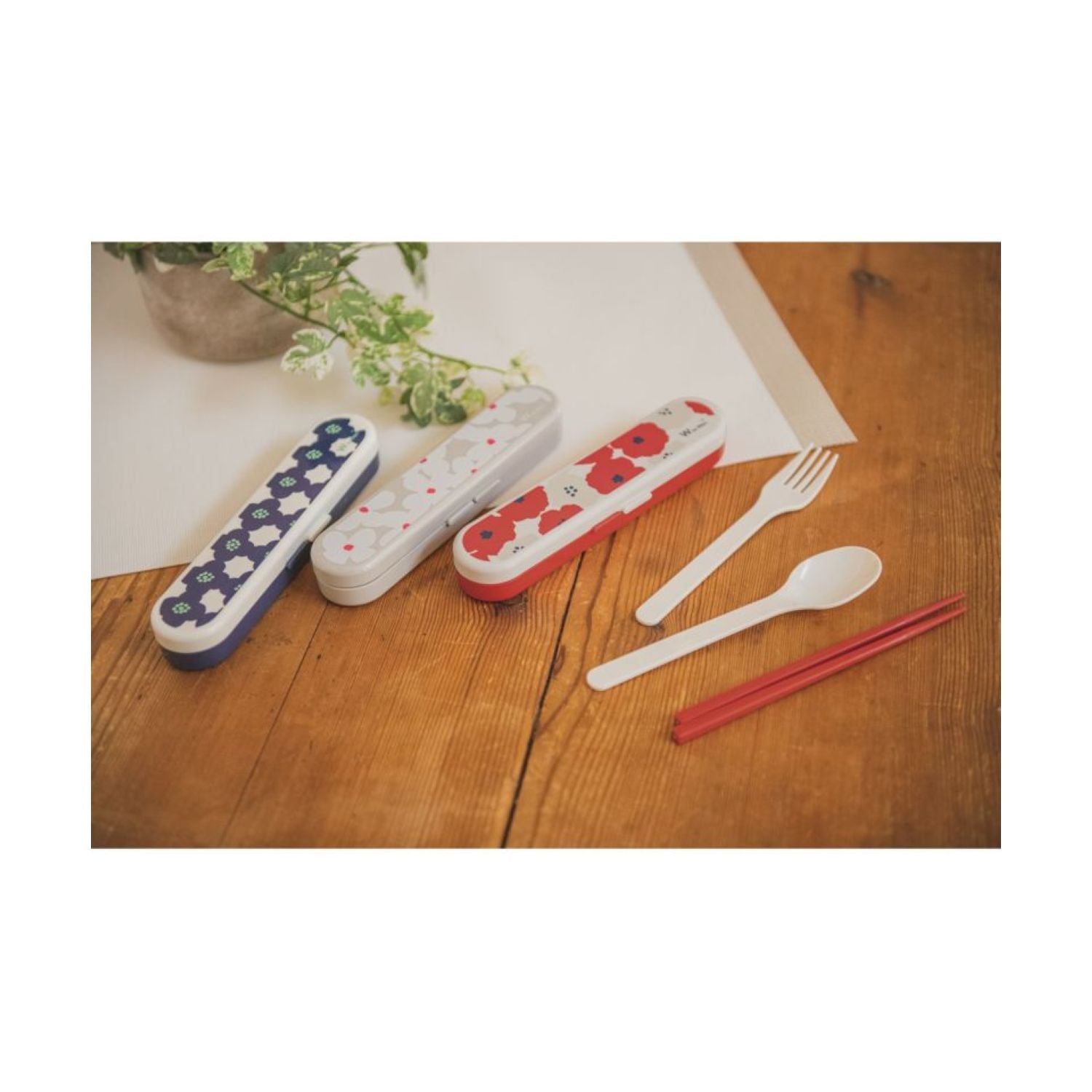 WPC Cutlery Set (Flower & Bird Blue)