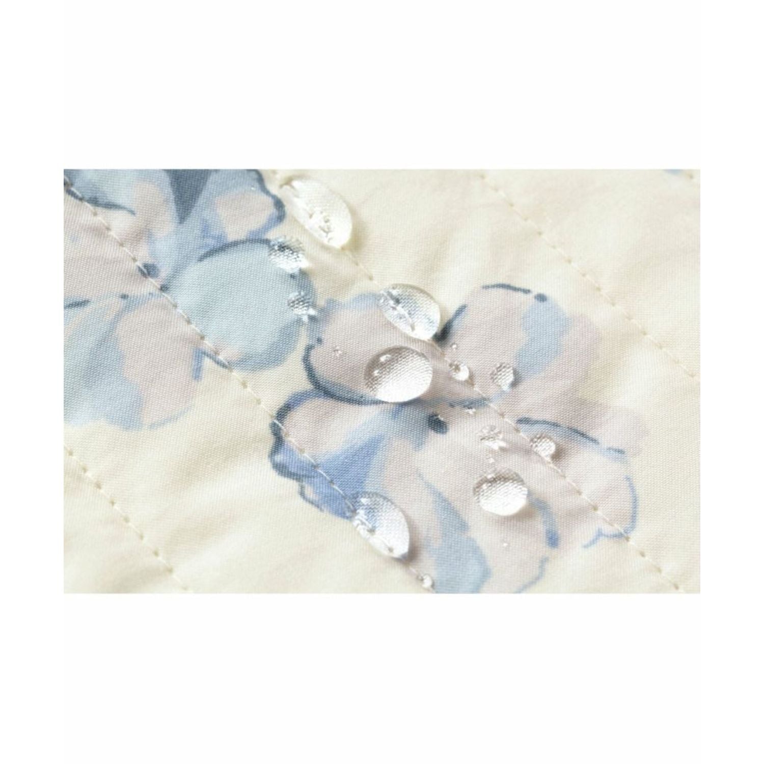 WPC Quilting Laptop Case L (15cm) Water Repellent (Creamy Flower Off White)