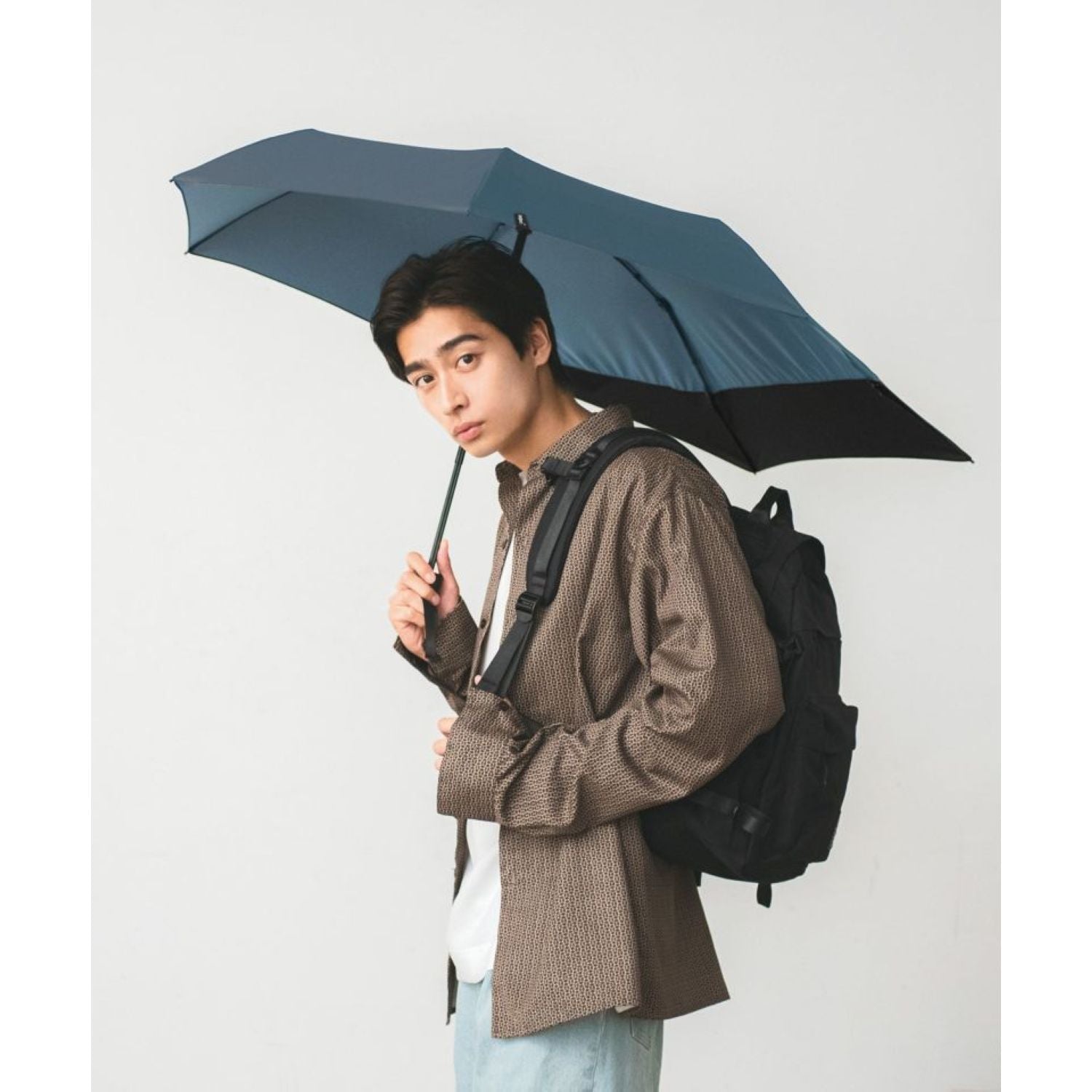 WPC UX Back Protect UV Protection Water Repellent Folding Umbrella 55cm (Blue Grey X Black)