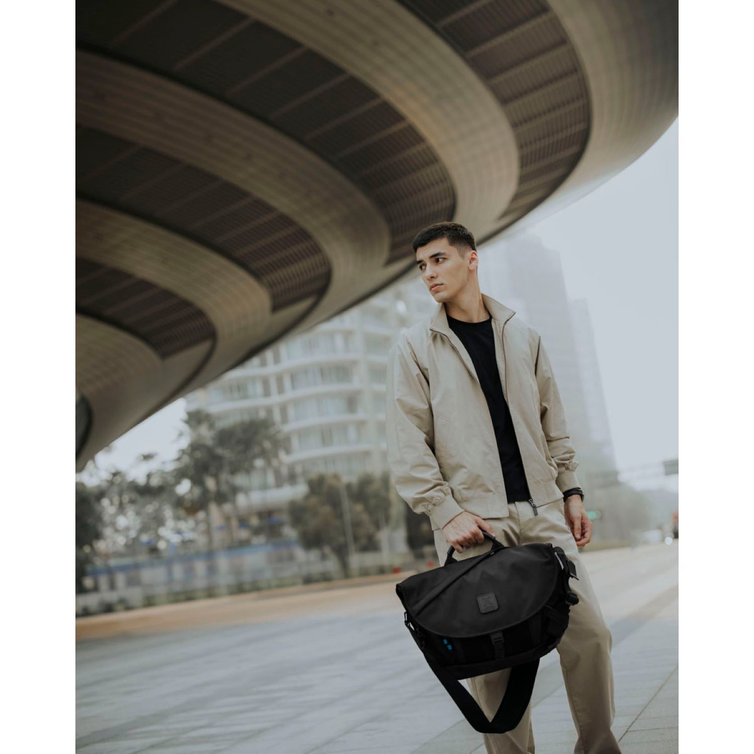 [PRE-ORDER] ALPAKA 7Ven Messenger Decade Edition 16" Ballastic Nylon 840D Bag (Black)
