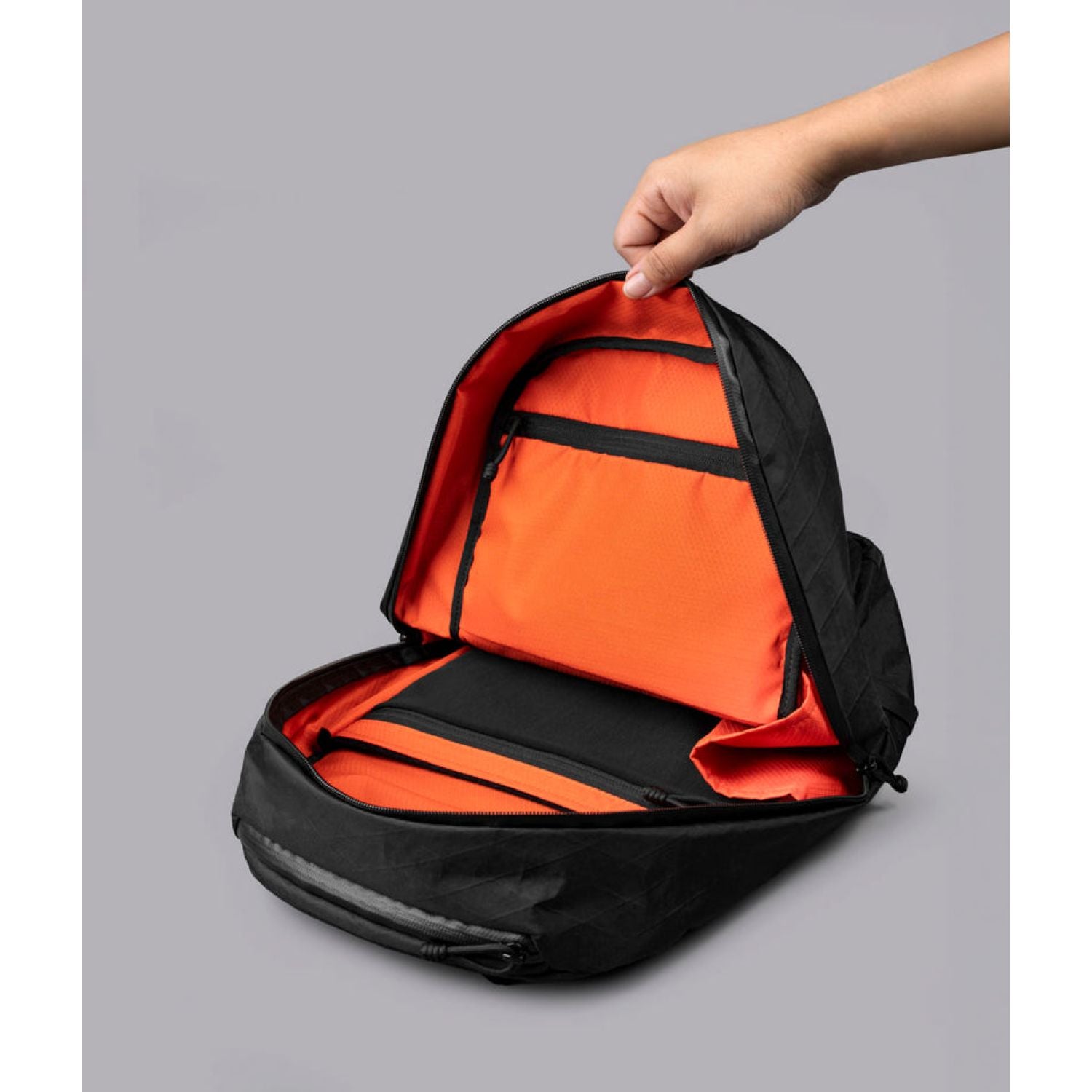 ALPAKA Aero Backpack Lite X-Pac VX21 16L (Black)