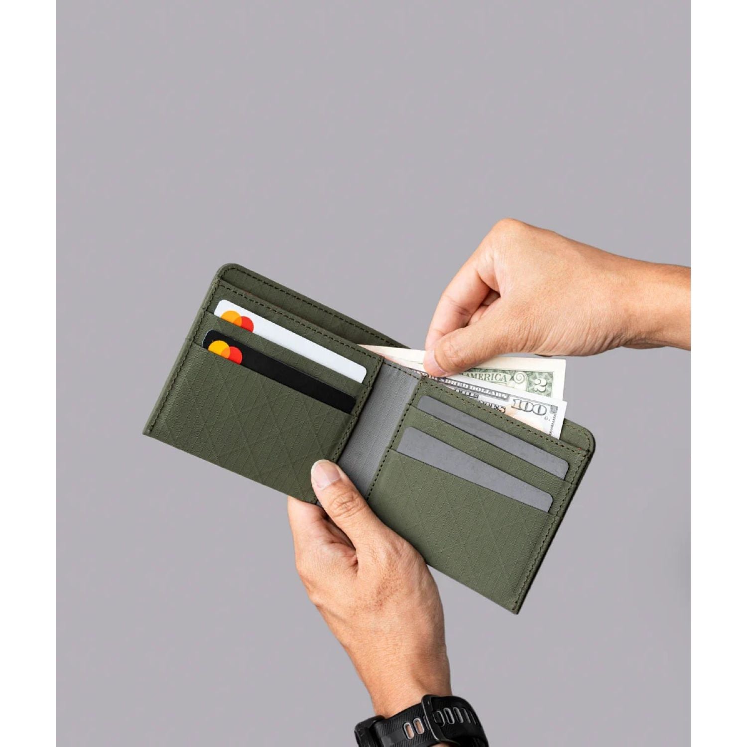 ALPAKA ARK Classic Wallet Axogrid 210D (Green)