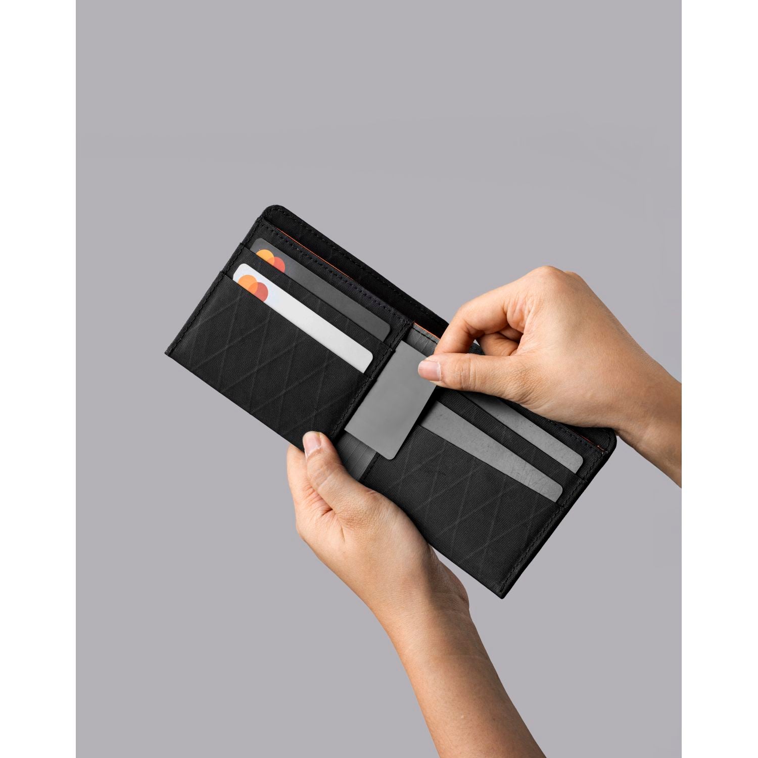 ALPAKA Ark Classic Wallet X-Pac X42 (Black)