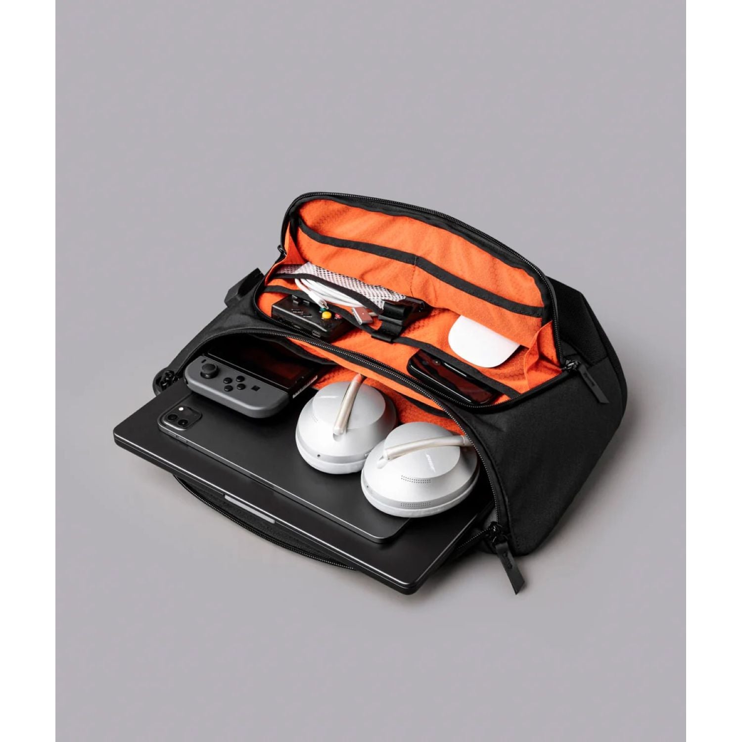 ALPAKA Bravo Sling Max V2 Axogrid 300D (Black)