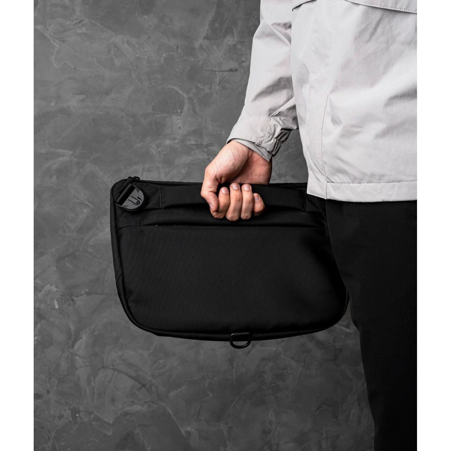 ALPAKA Bravo Sling Max V2 Axogrid 300D (Black)