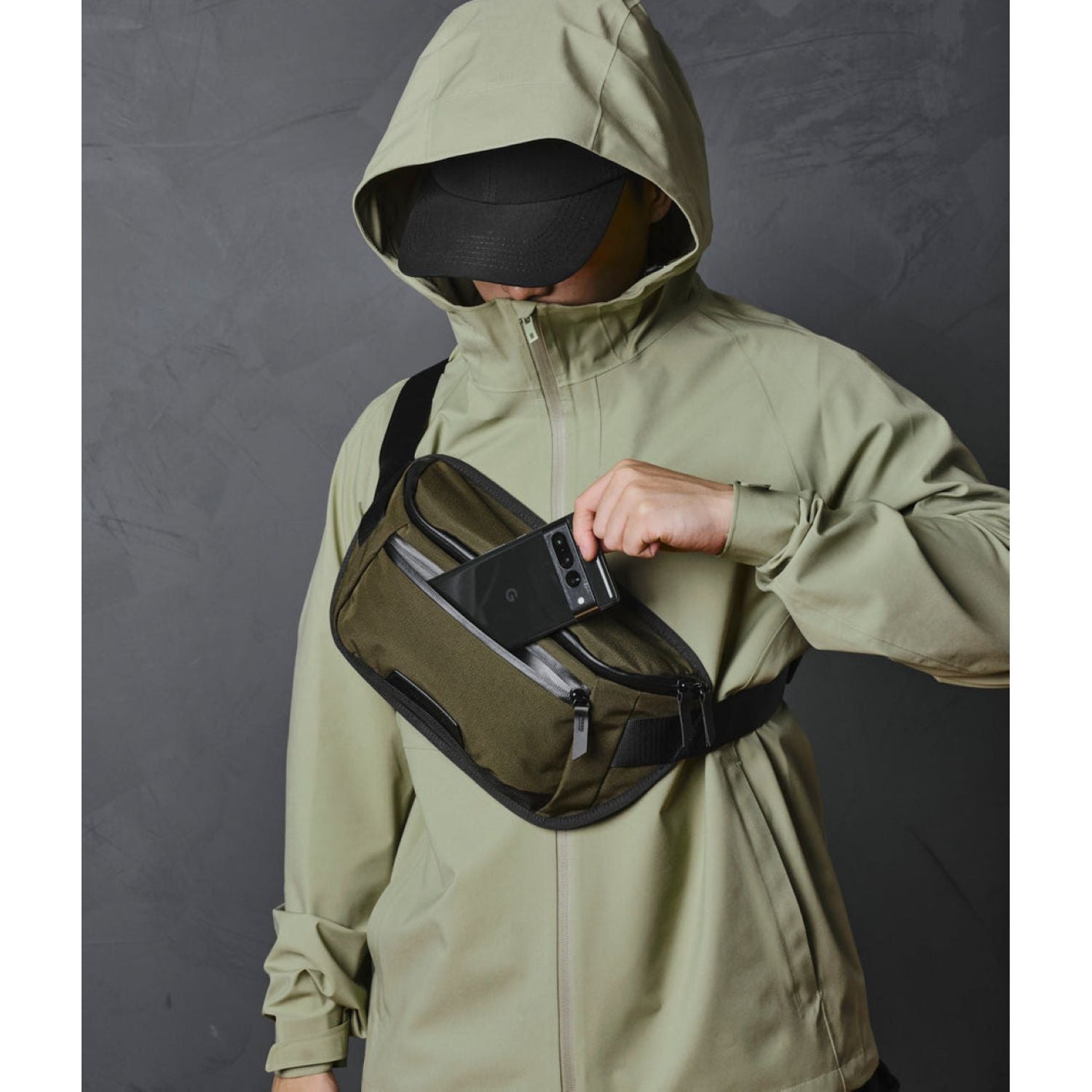 ALPAKA Bravo Sling Mini V2 Axoflux 300D (Army Green)