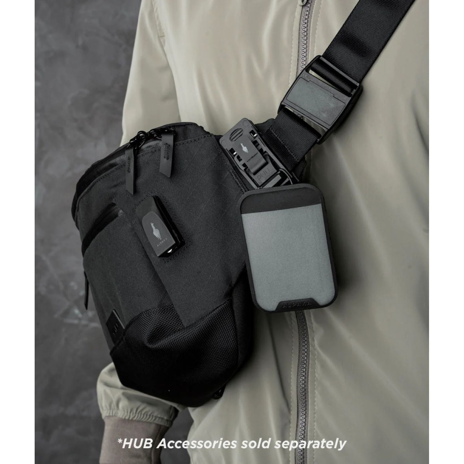 ALPAKA Bravo X Sling V2 Axogrid 300D (Black)