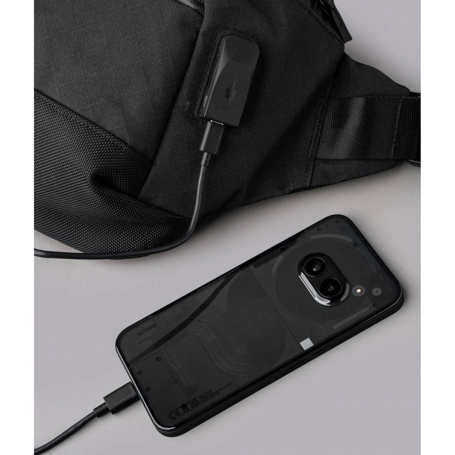 ALPAKA Bravo X Sling V2 Axogrid 300D (Black)