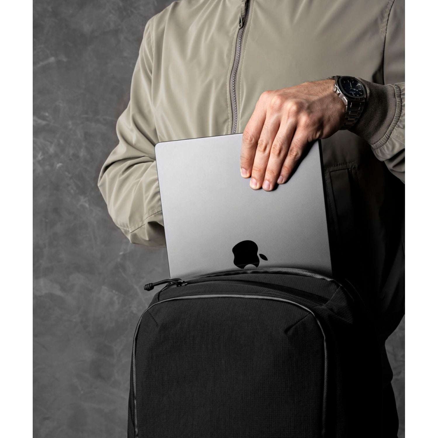 ALPAKA Elements Backpack Pro Axoflux 400D (Black)