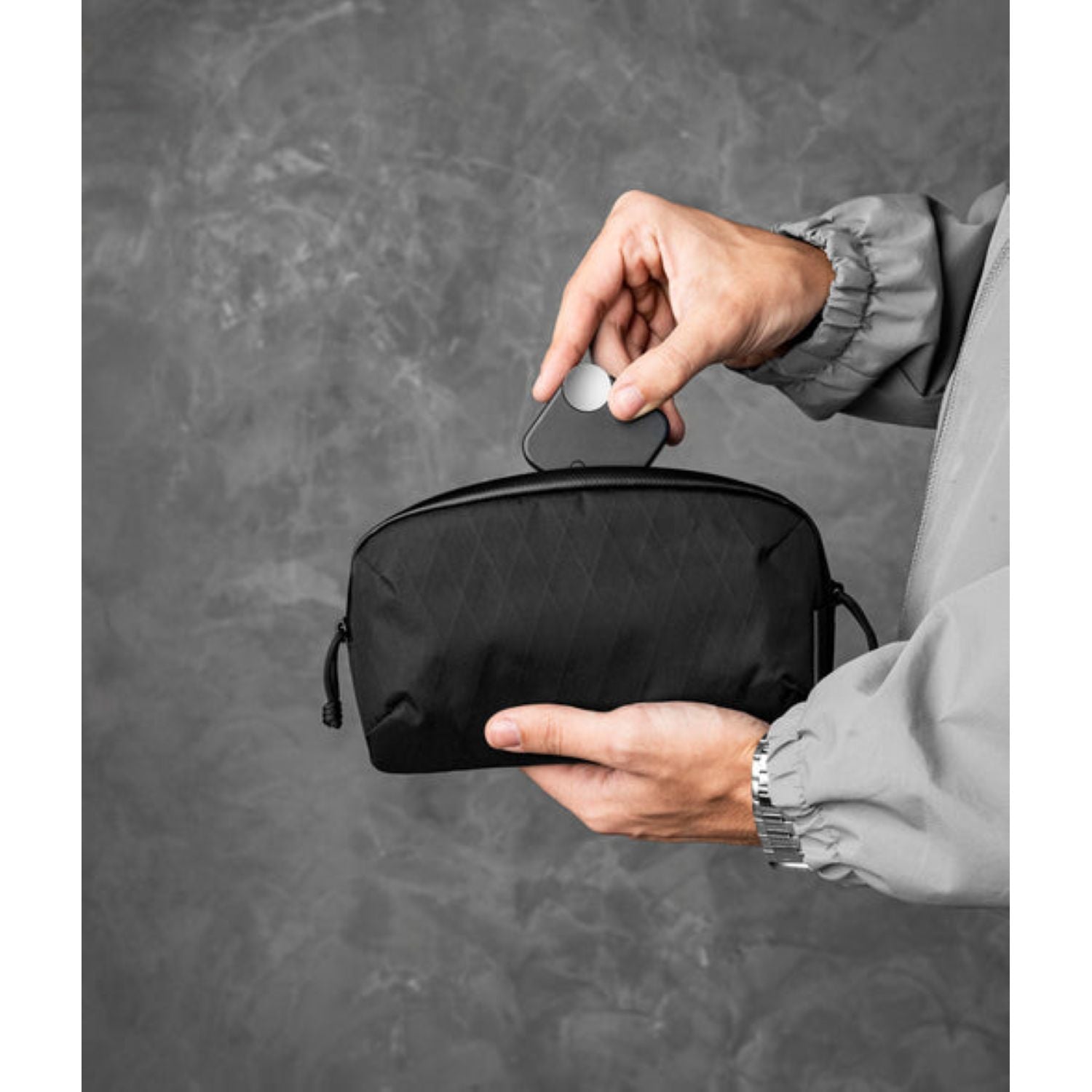 ALPAKA Flight Pouch Pro X-Pac X-42 (Black)