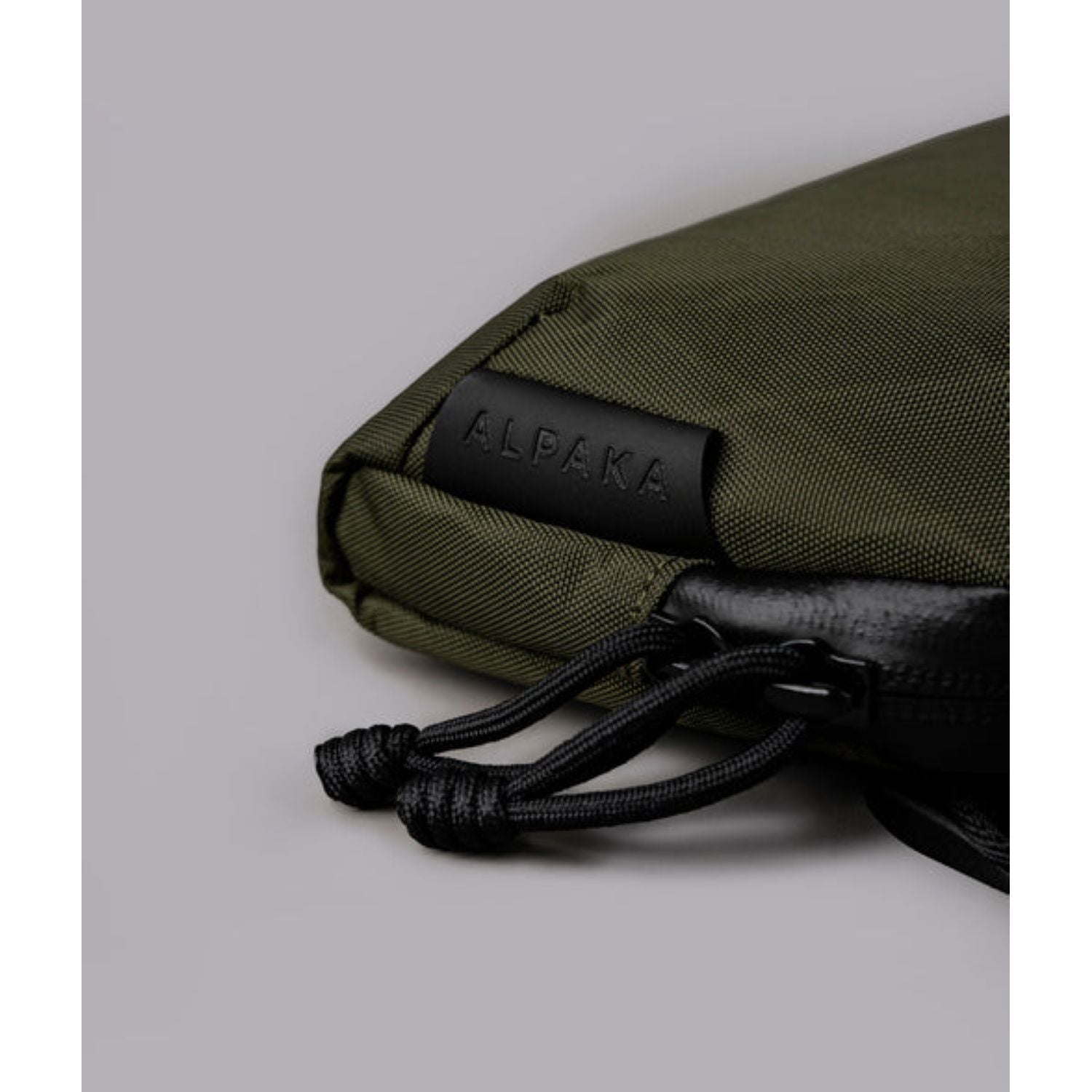 ALPAKA Flight Pouch Pro X-Pac X-42 (Olive Green)