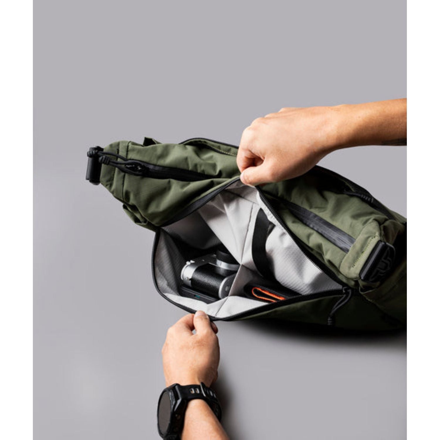 ALPAKA Flight Satchel Axoflux 210D (Green)