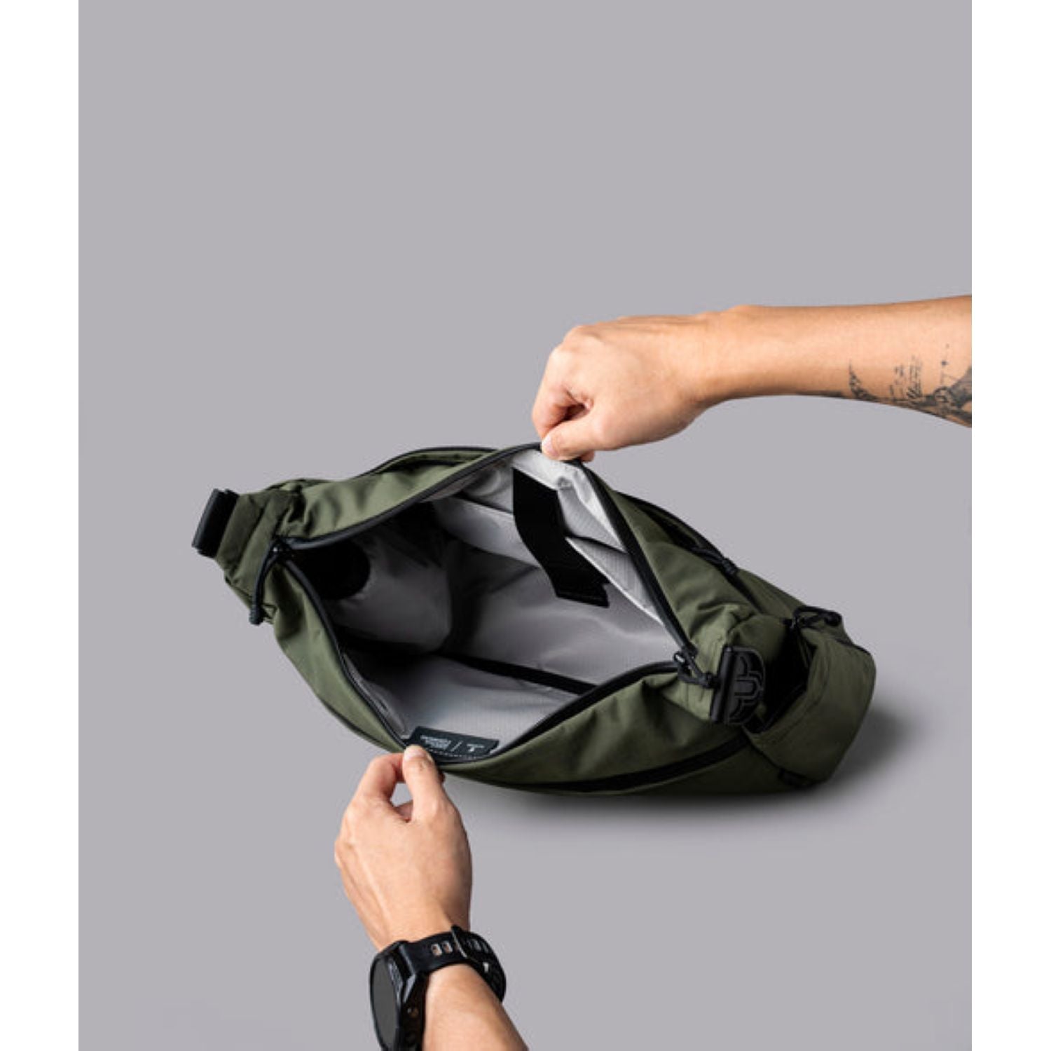 ALPAKA Flight Satchel Axoflux 210D (Green)