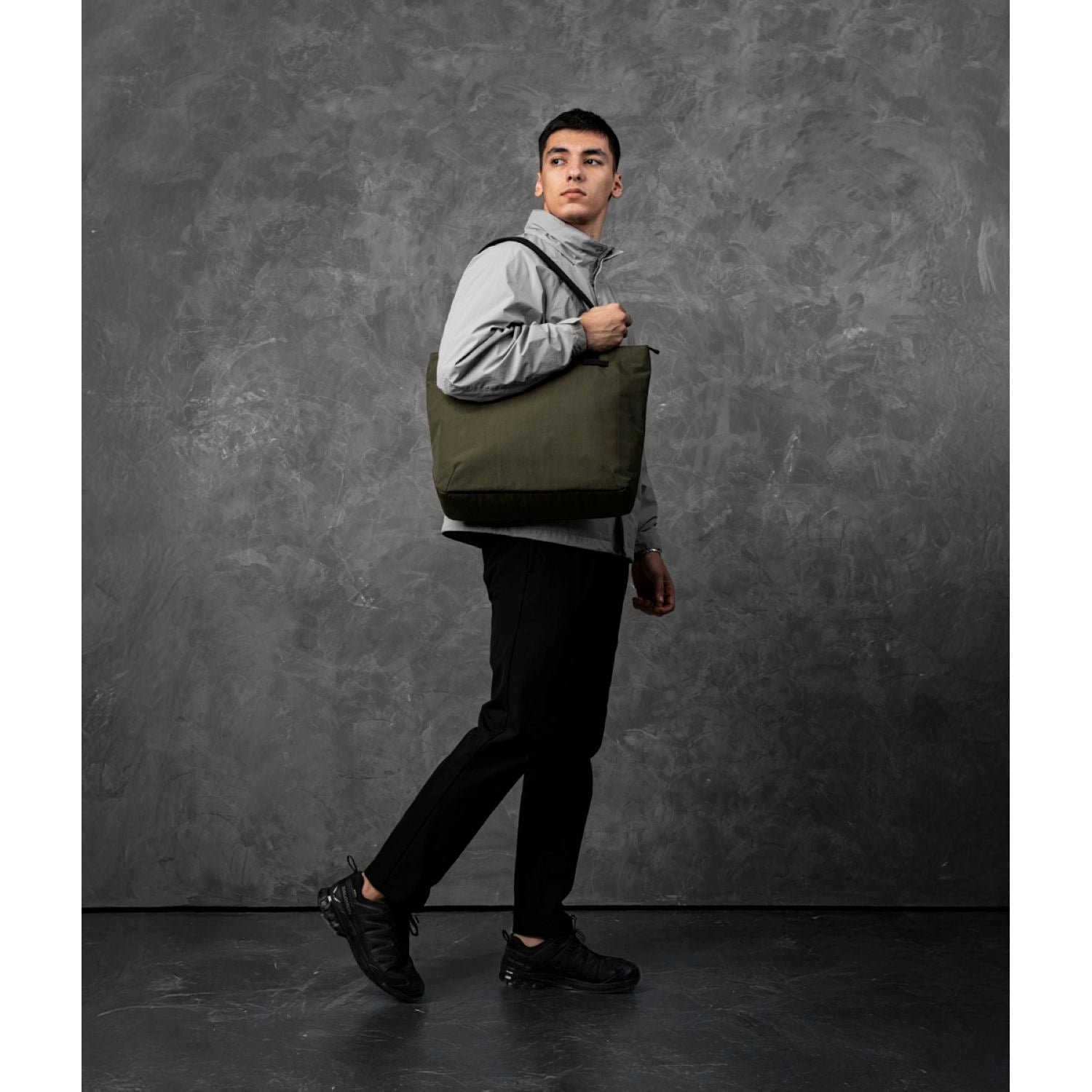 ALPAKA Flight Tote Bag (L) Axoflux 400D (Green)