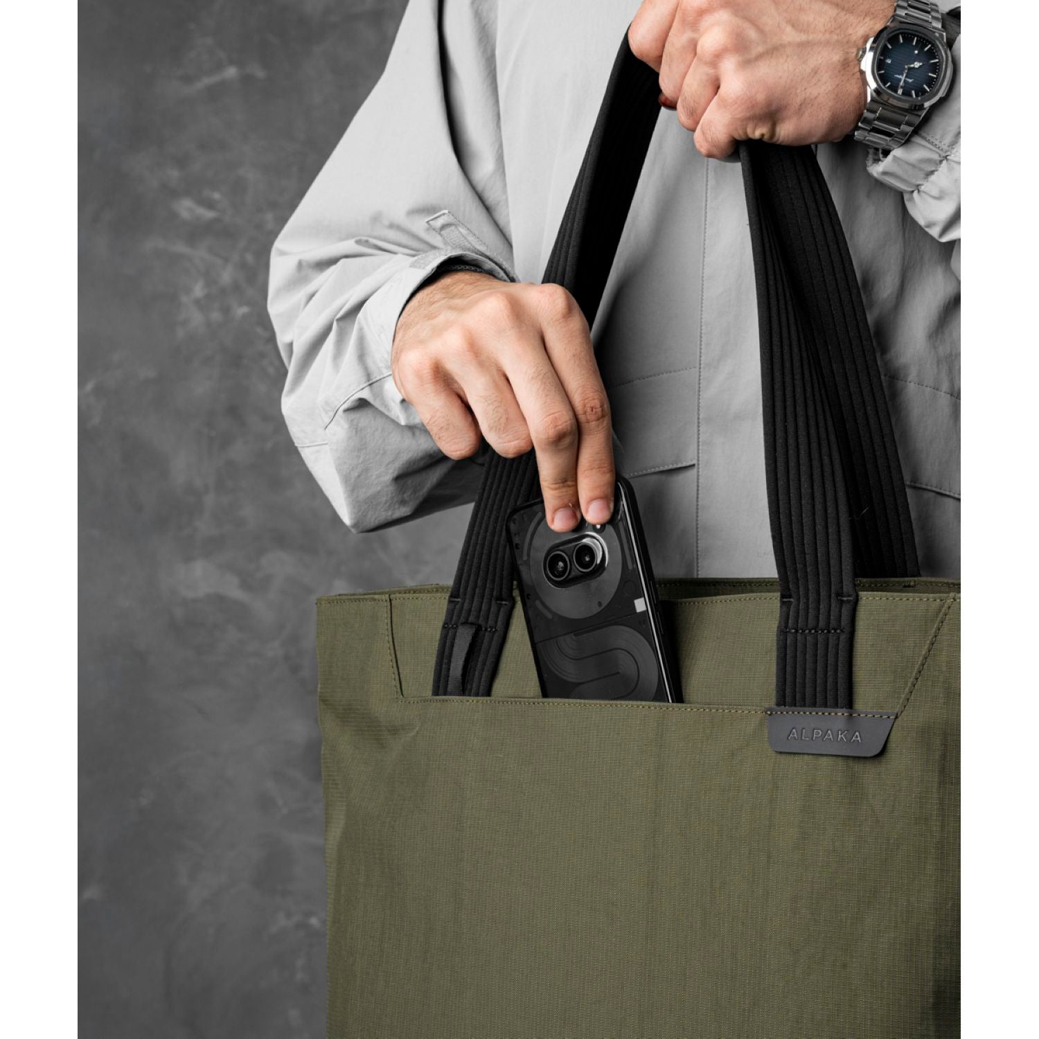 ALPAKA Flight Tote Bag (L) Axoflux 400D (Green)