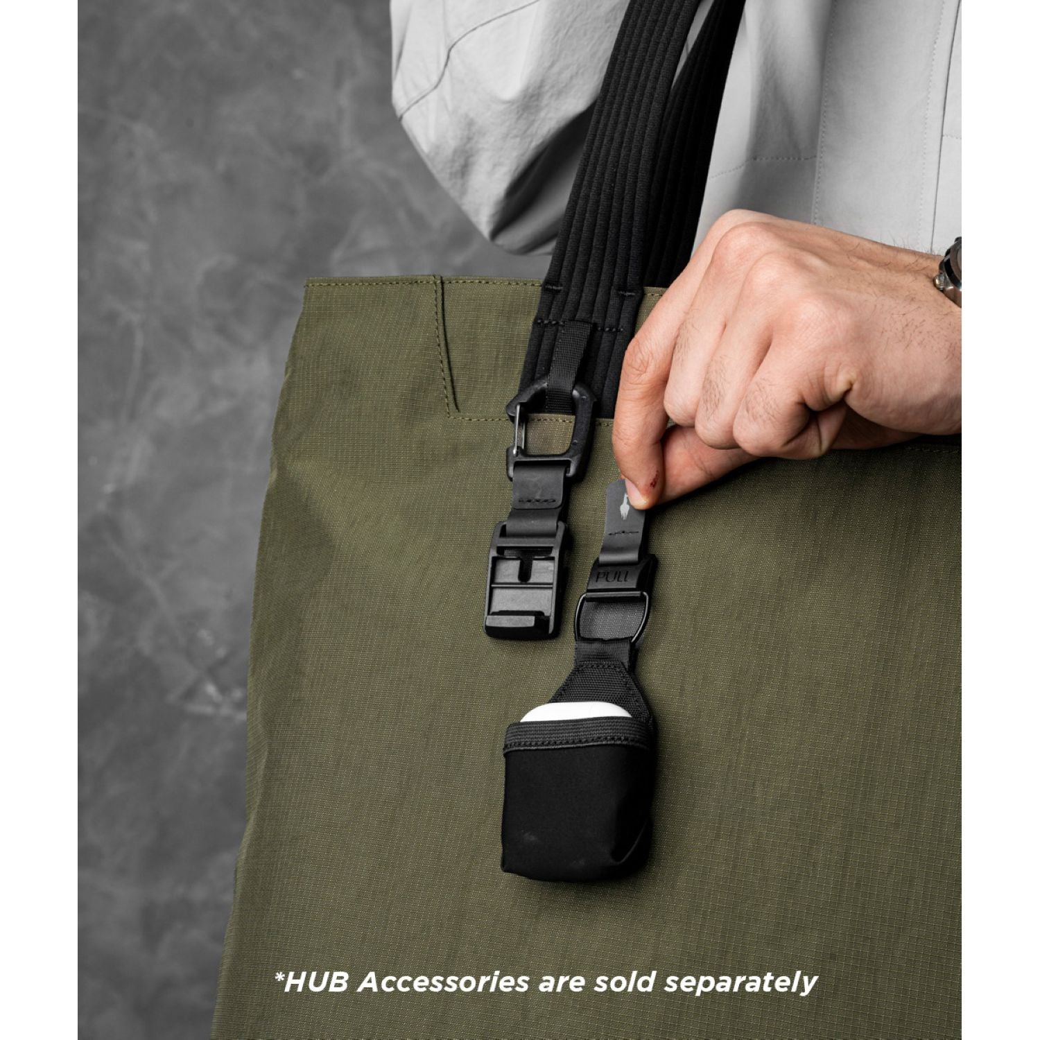 ALPAKA Flight Tote Bag (M) Axoflux 400D (Green)