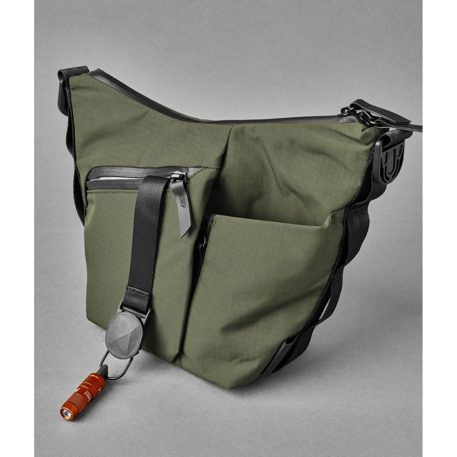 ALPAKA Flow Satchel Mini Axoflux 210D (Green)