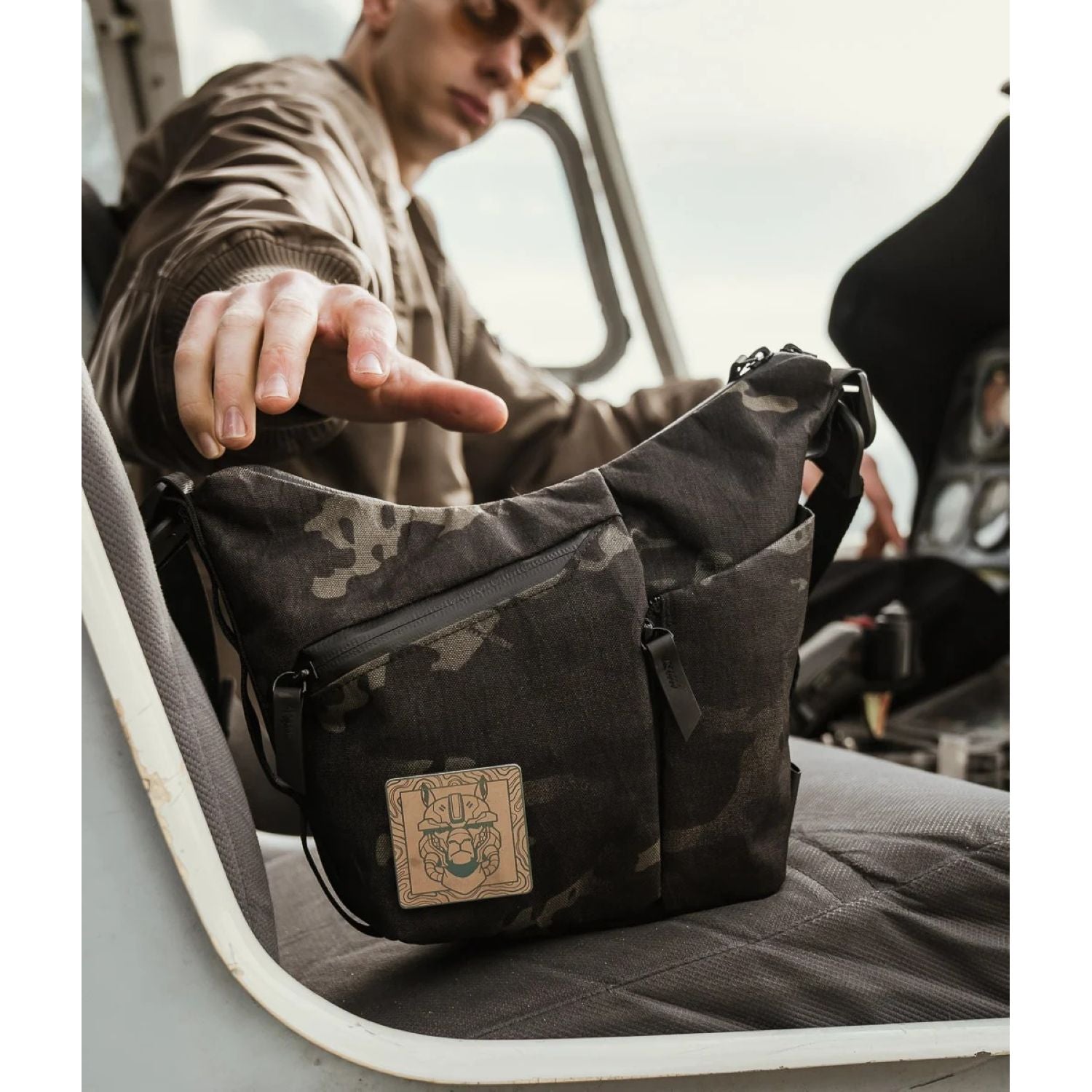 ALPAKA Flow Satchel With Padded Strap 2L X-Pac X50 (Multicam Black)