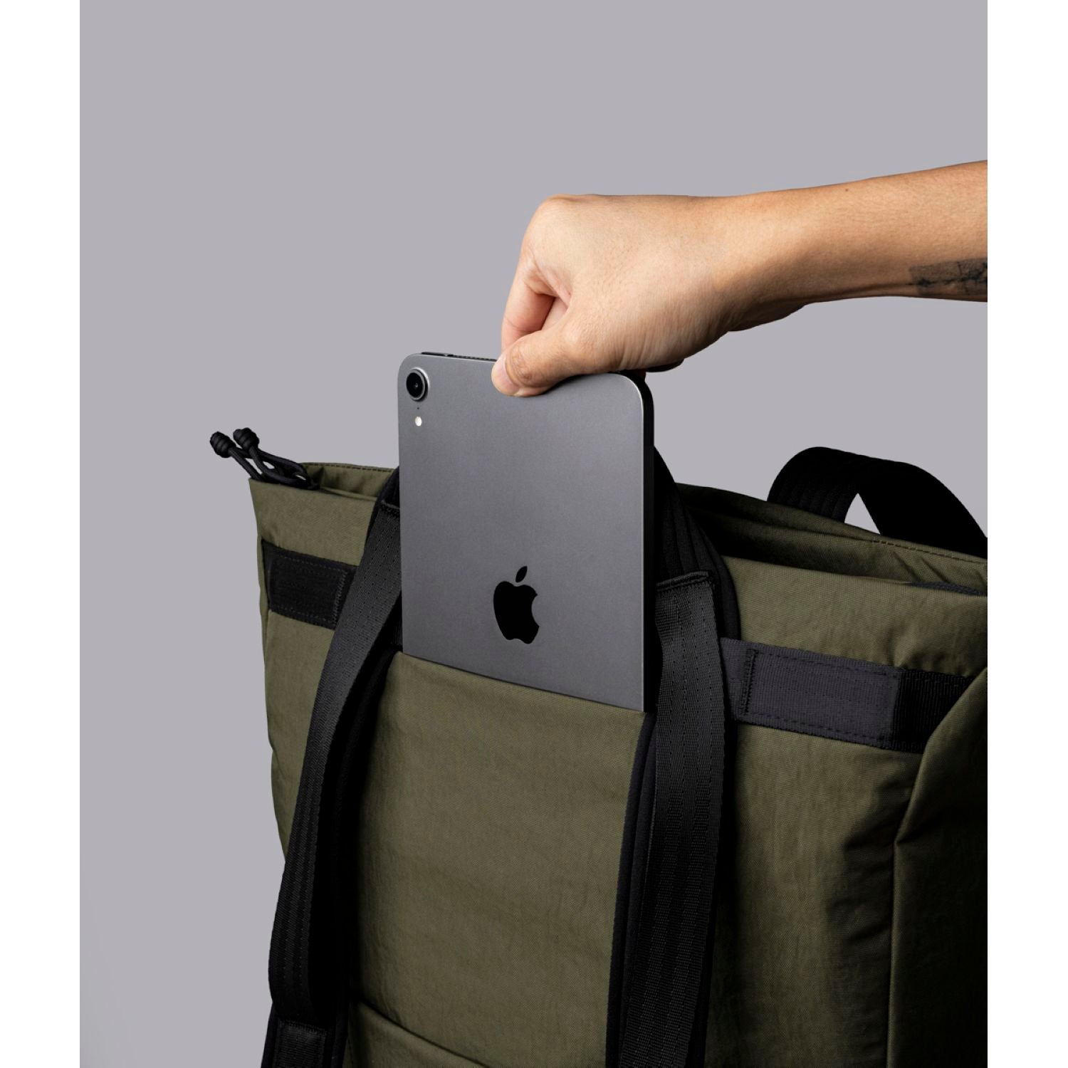 ALPAKA Flow Tote Pack Axoflux 400D (Green)