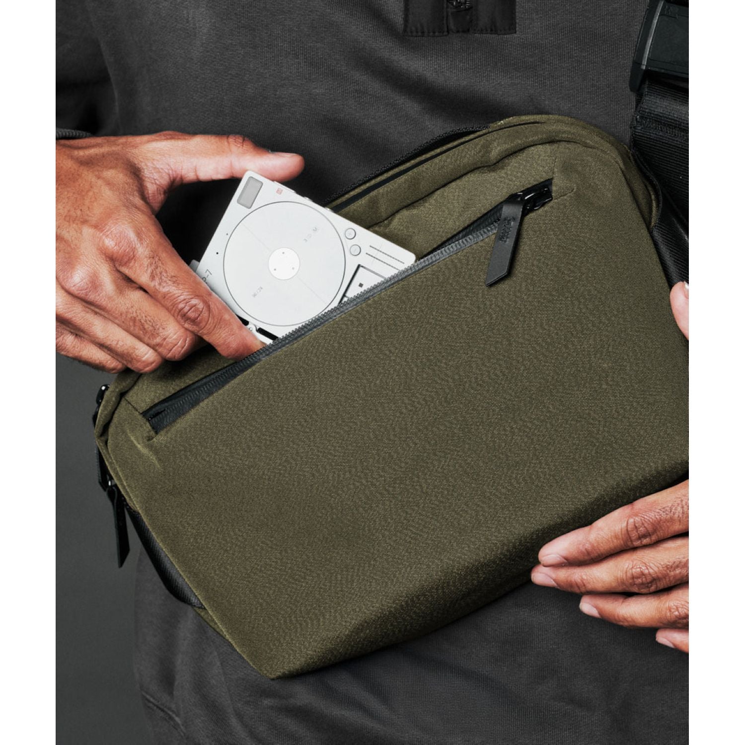 ALPAKA Go Sling Mini V2 (Maglockz Strap Buckle) Axoflux 300D (Army Green)