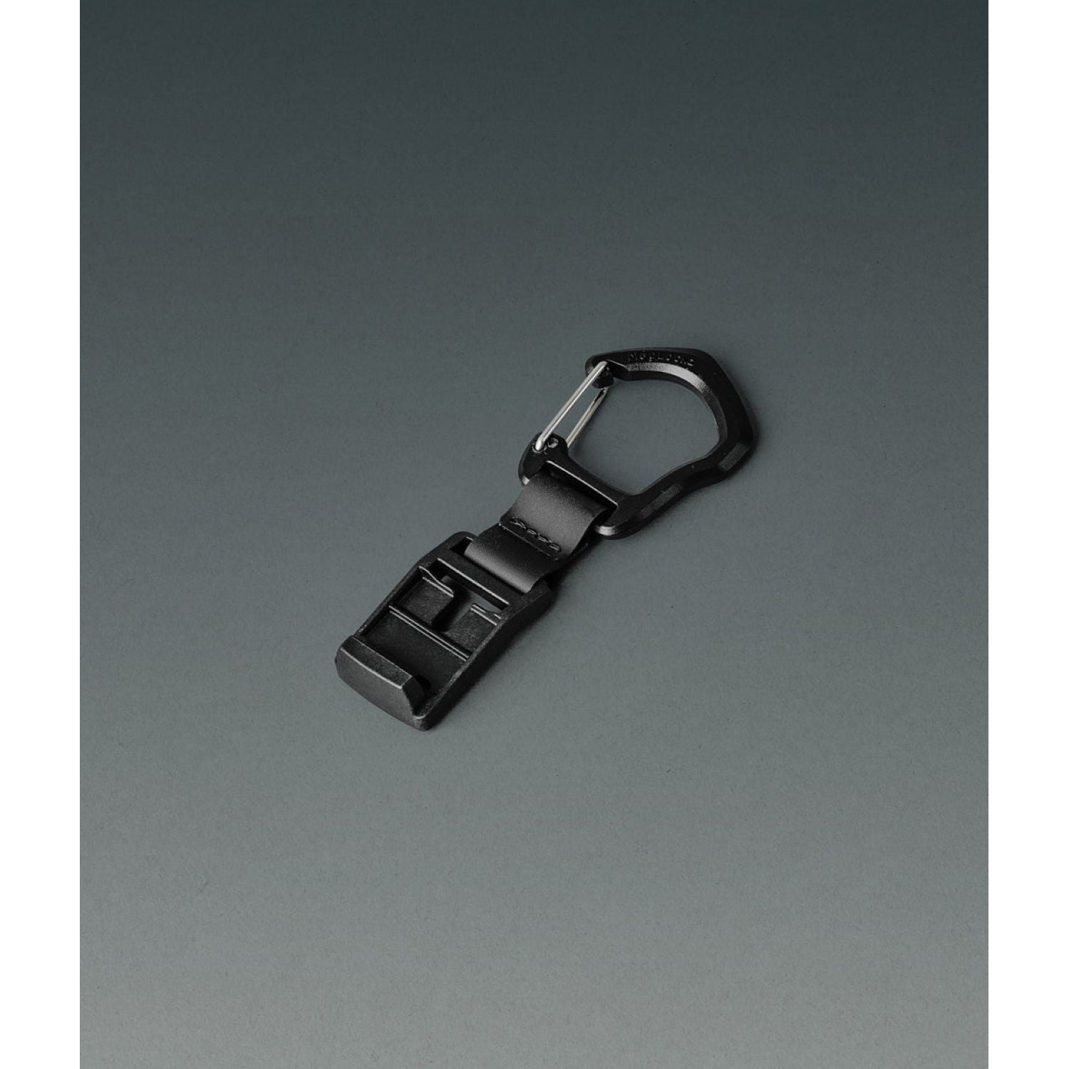 ALPAKA Hub Carabiner L (Black)