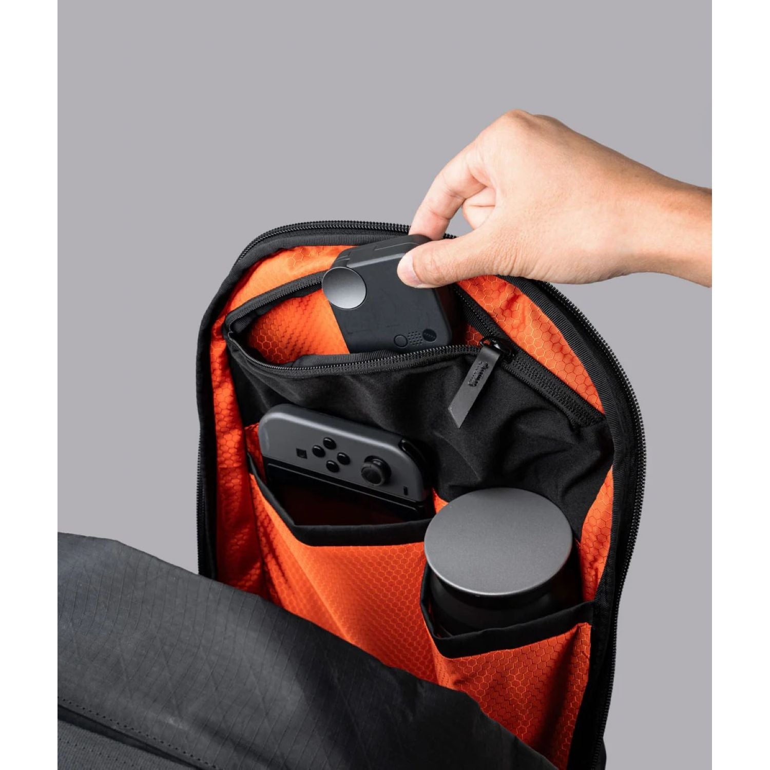 ALPAKA Metro Backpack Axogrid 210D (Black)