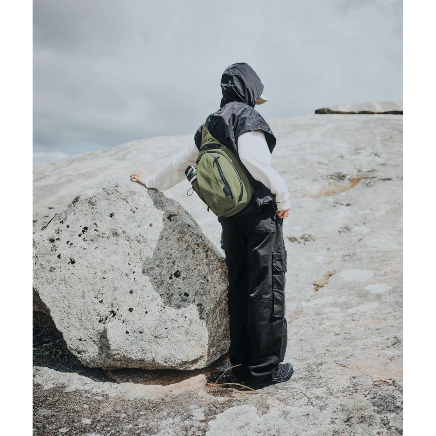 ALPAKA Metro Crossbody Left Shoulder Axoflux 210D (Green)