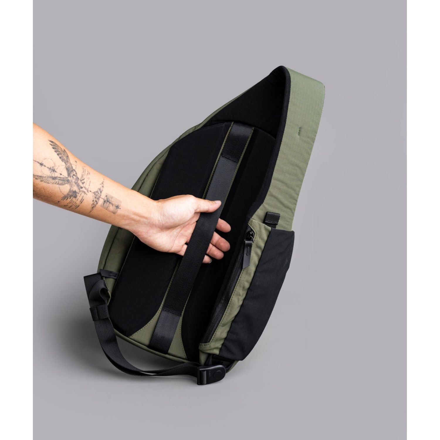 ALPAKA Metro Crossbody Left Shoulder Axoflux 210D (Green)