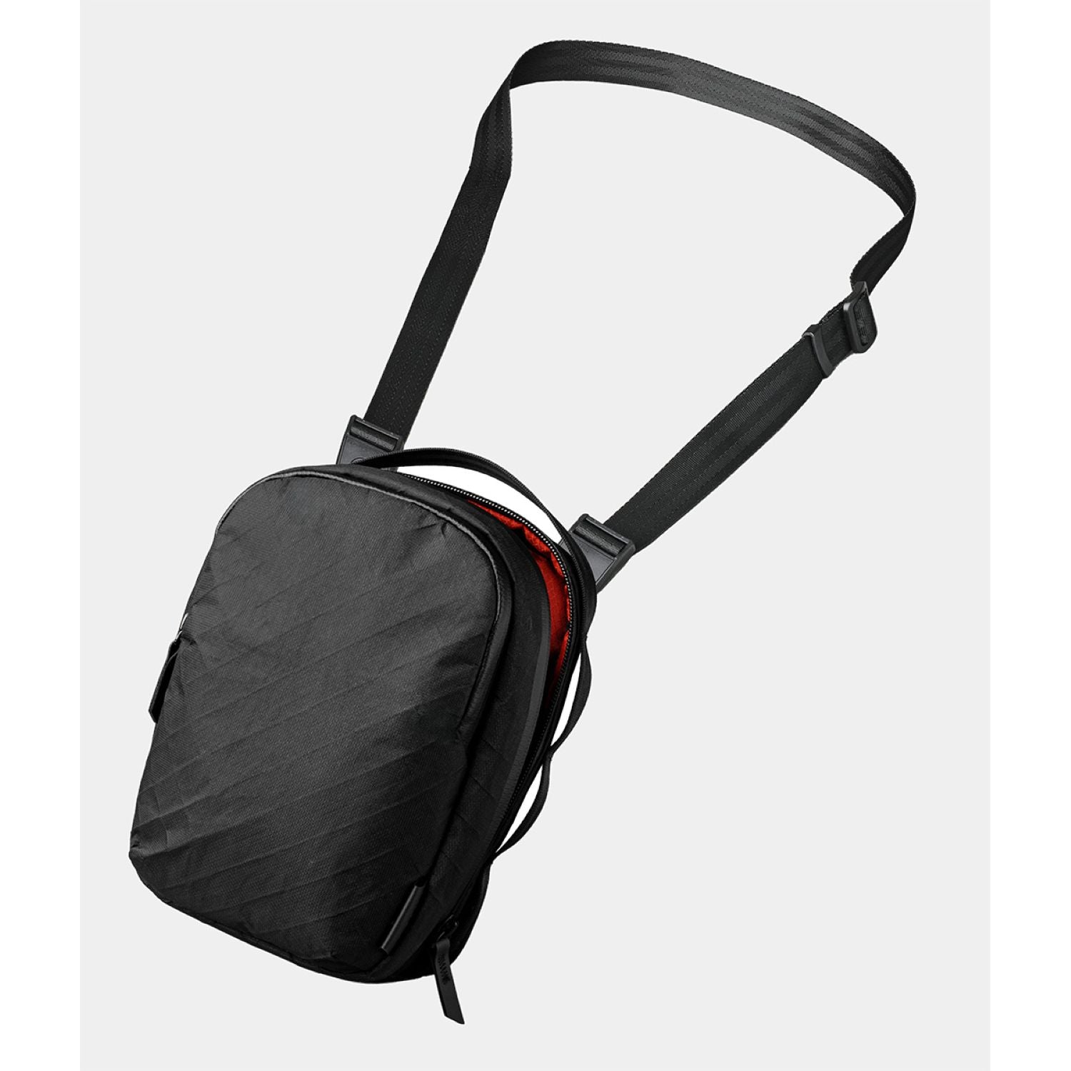 ALPAKA Metro Sling V2 Ultradyne 100D (Black)